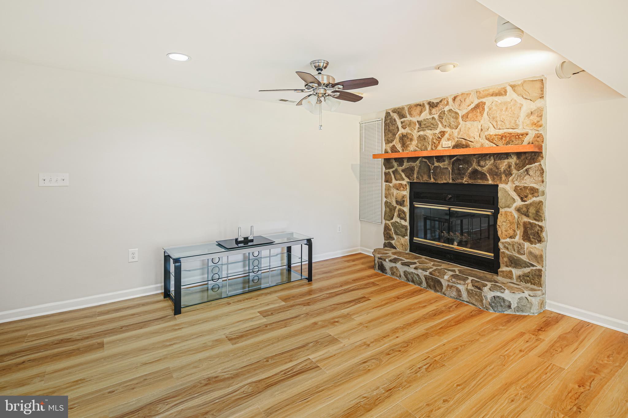 VILLAGE OF KINGS CONTRIVANCE - Residential
