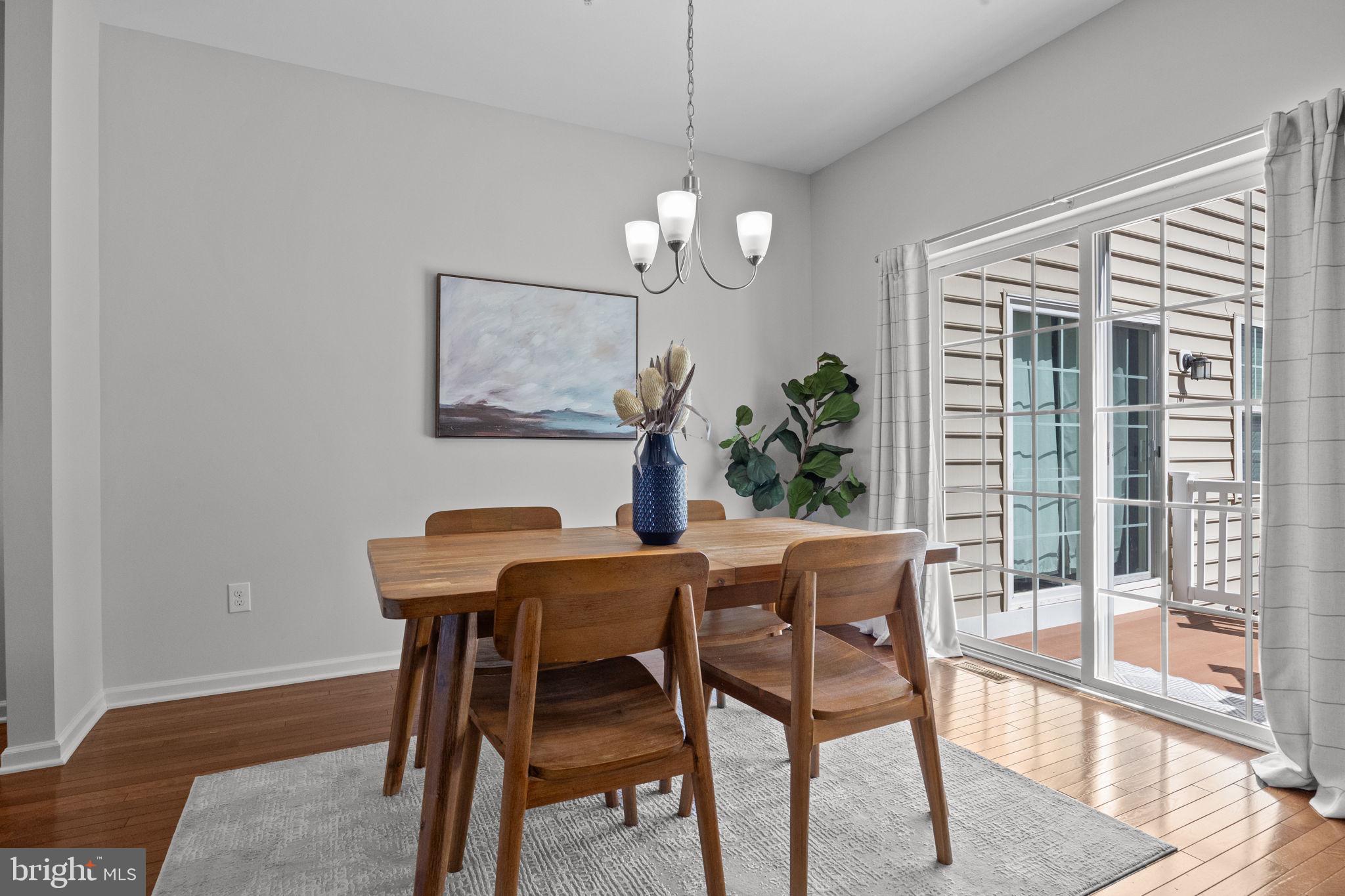 CARRIAGE HILL - Residential
