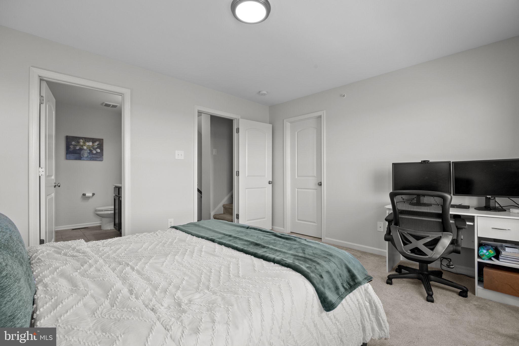 CARRIAGE HILL - Residential