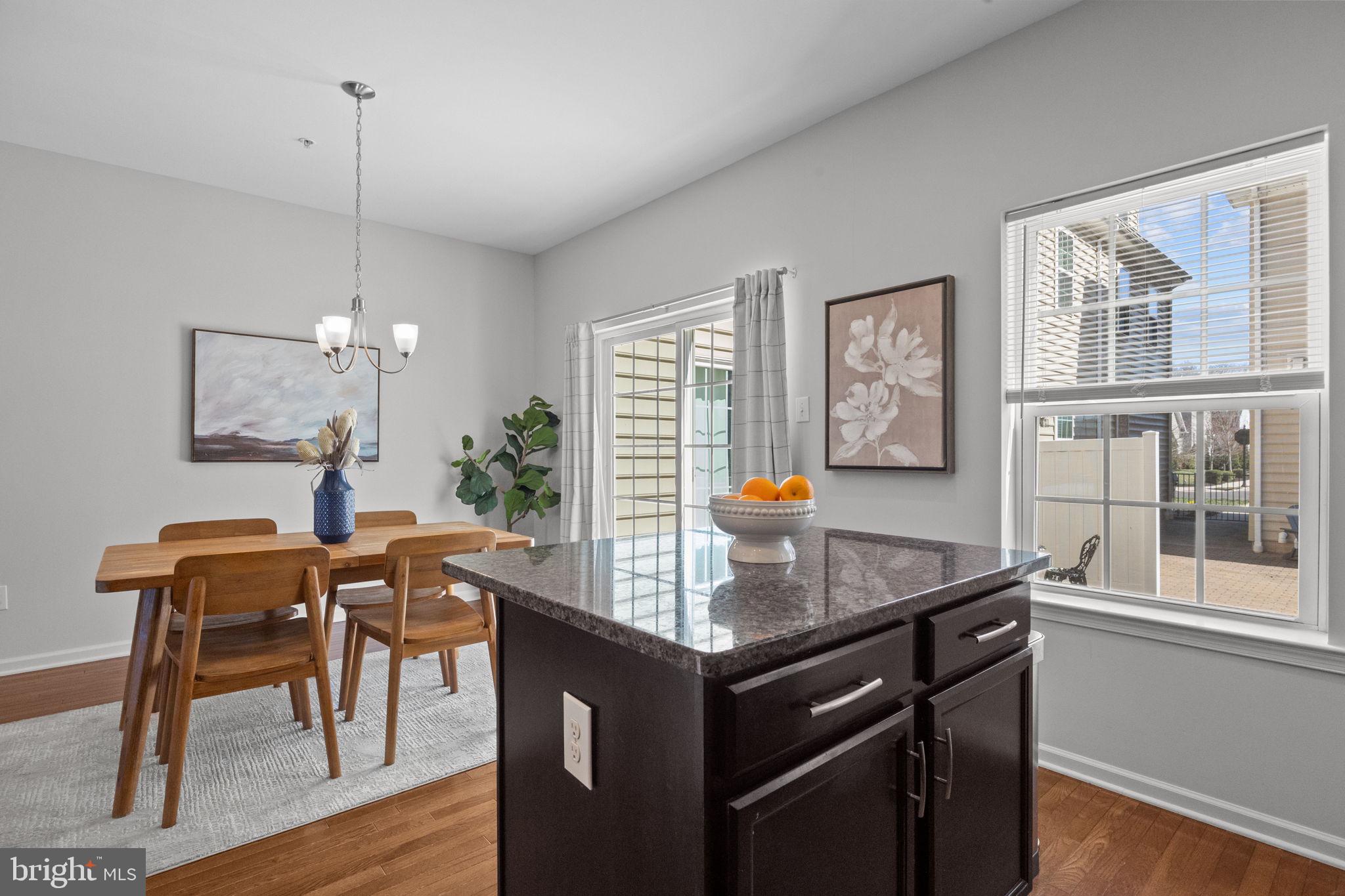 CARRIAGE HILL - Residential