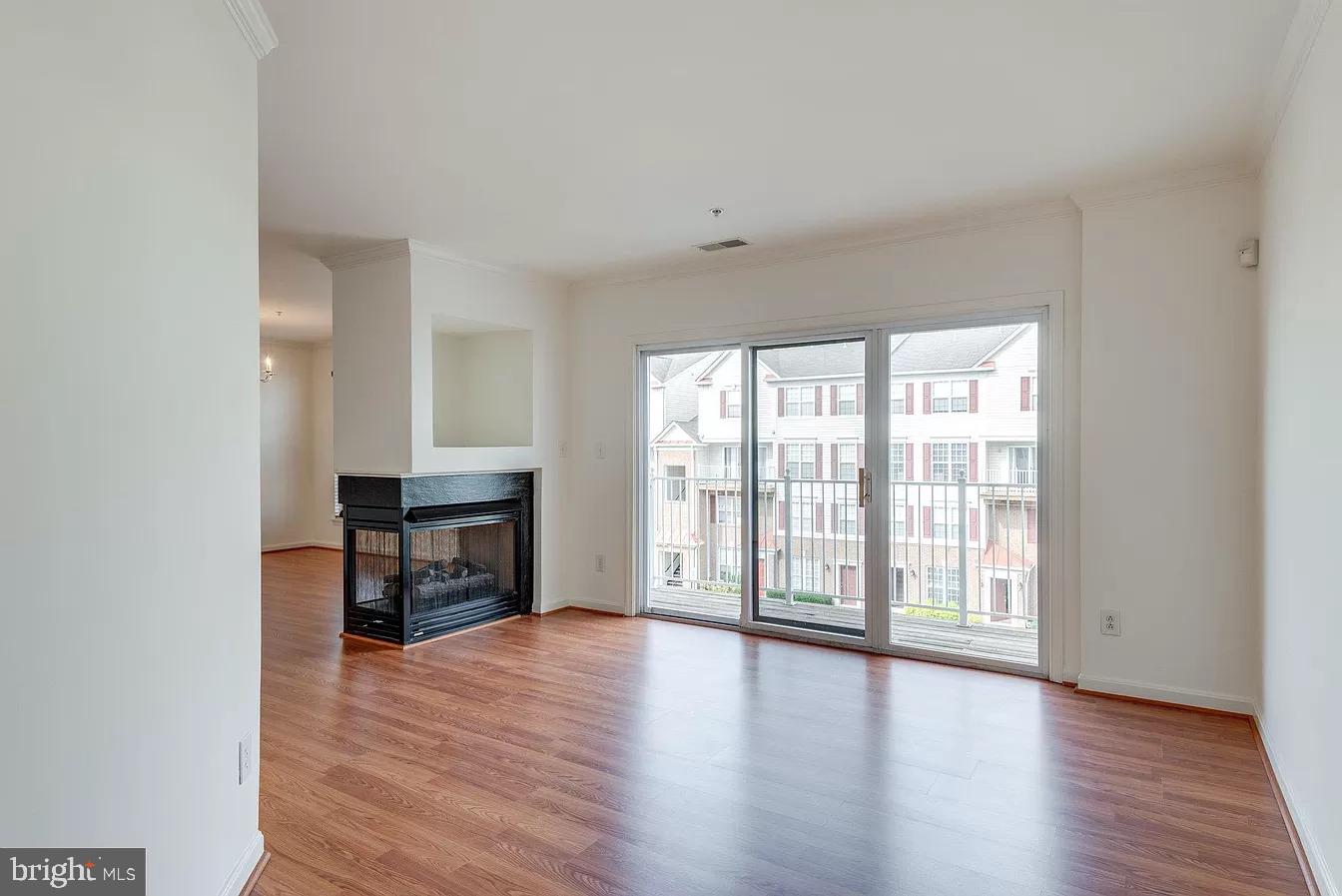 MANORS AT MCNAIR FARMS - Residential