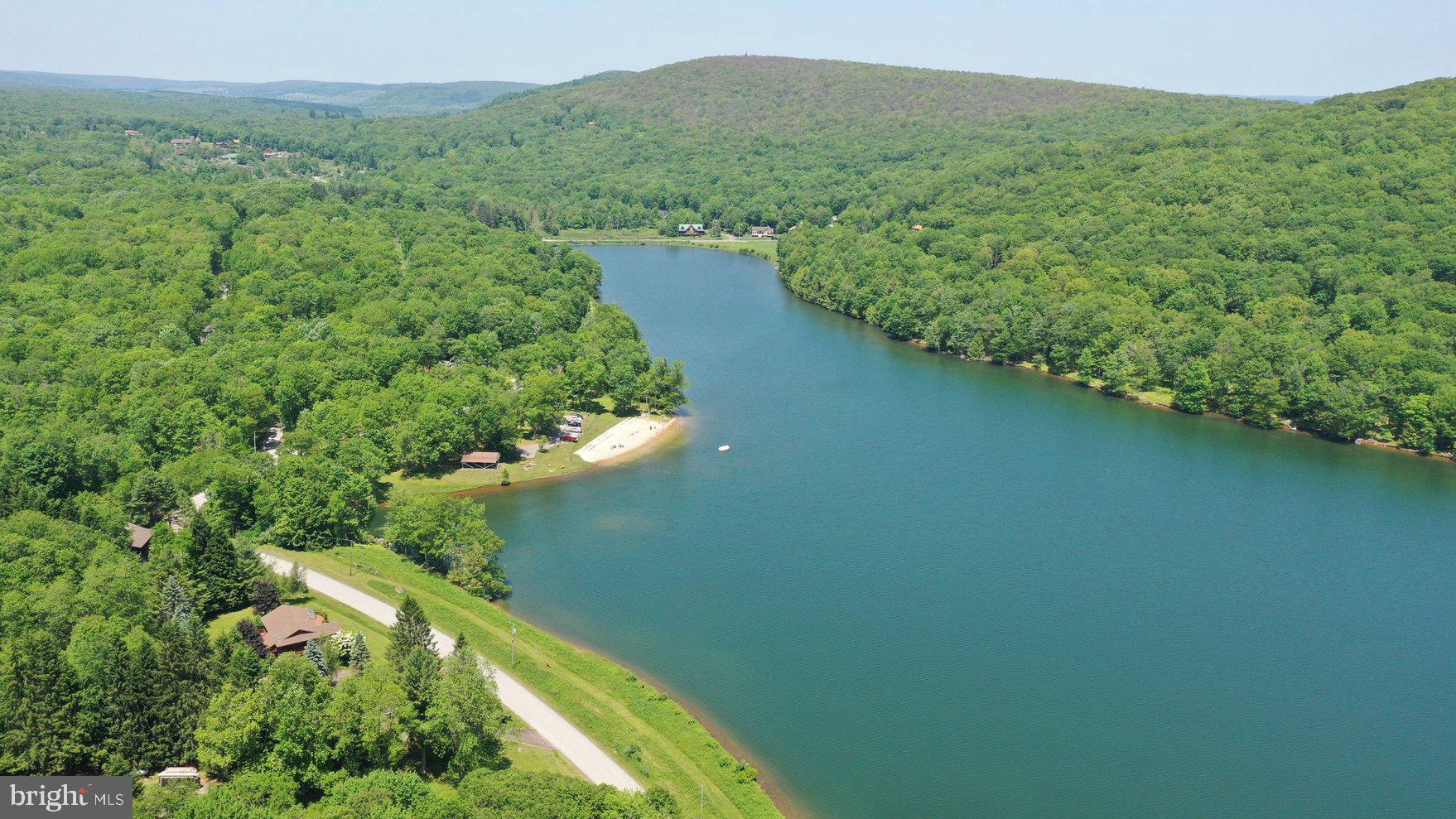 ALPINE LAKE  RESORT - Land