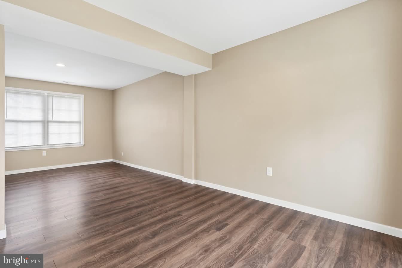 DARKESVILLE - Residential