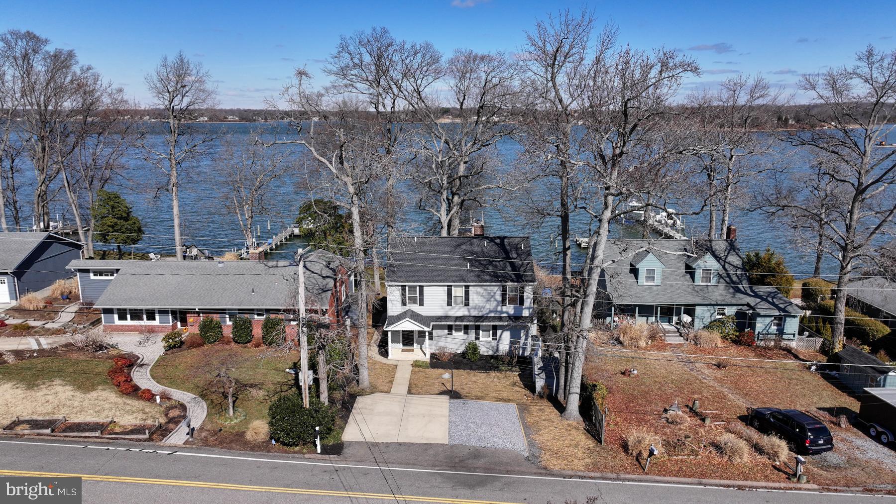 LOCH HAVEN - Residential