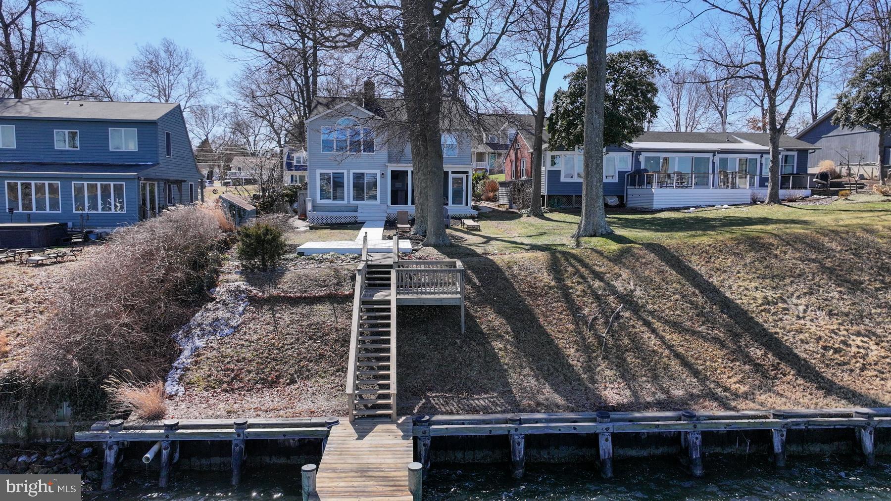LOCH HAVEN - Residential