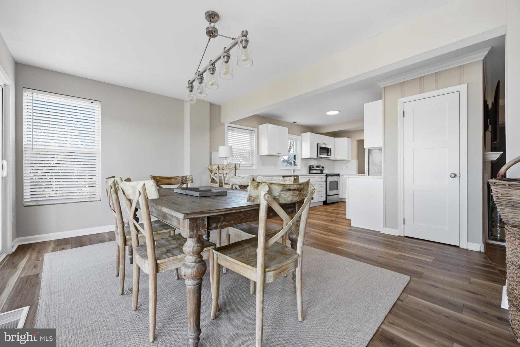 LOCH HAVEN - Residential