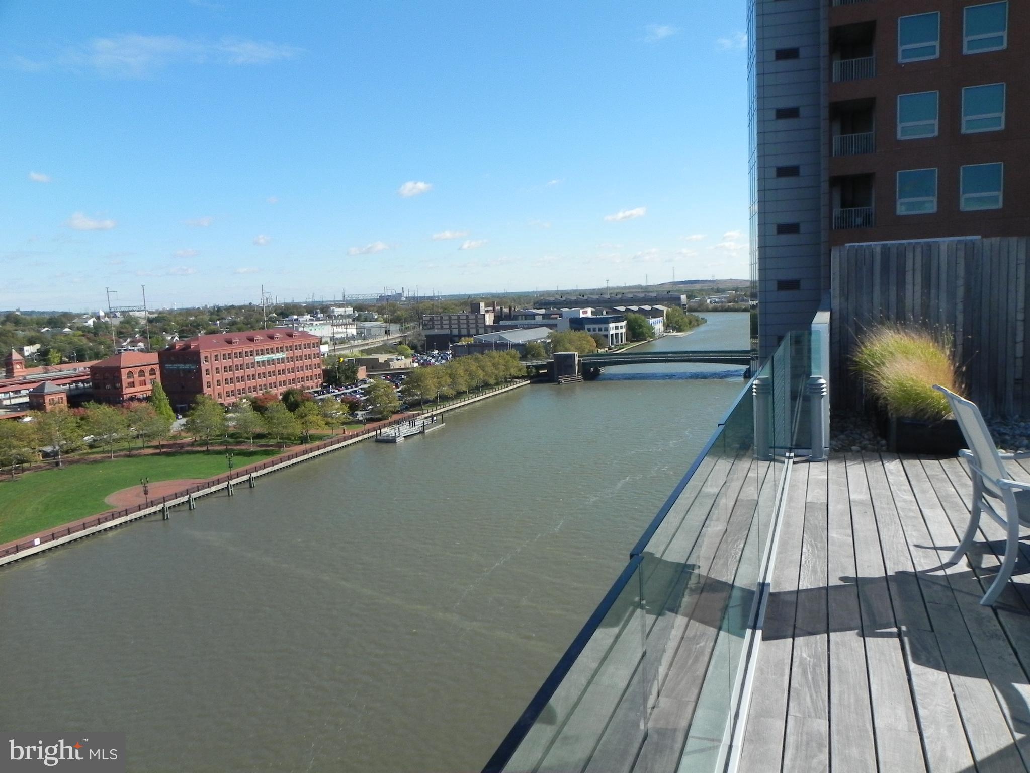RIVER TOWER CHRIST L - Residential