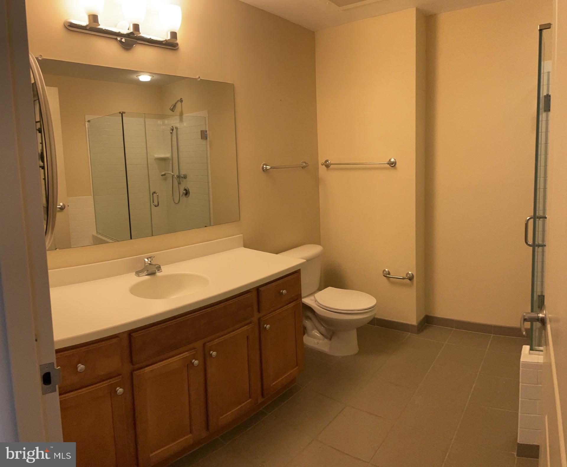 RIVER TOWER CHRIST L - Residential