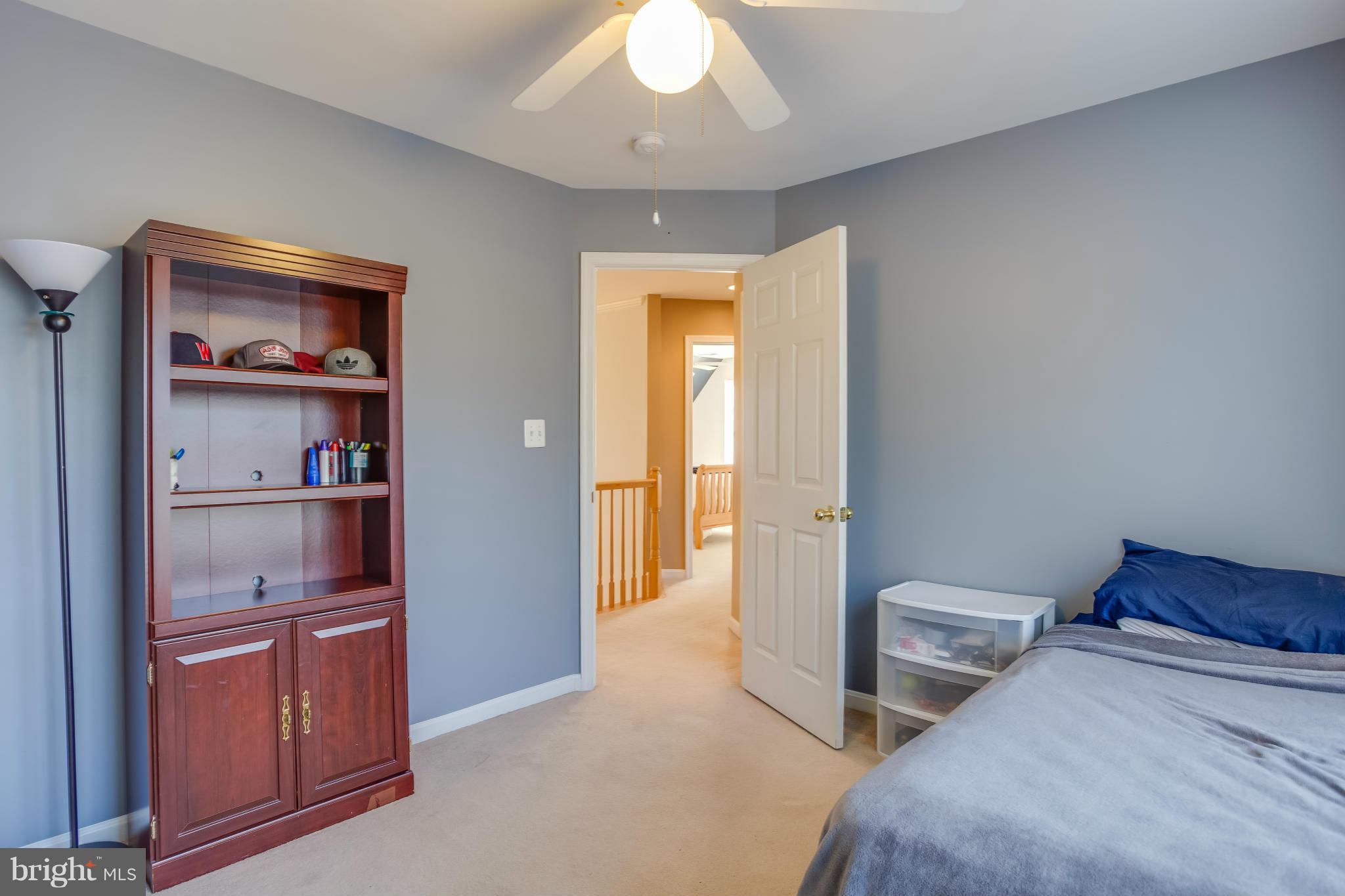 SOUTH RIDING - Residential