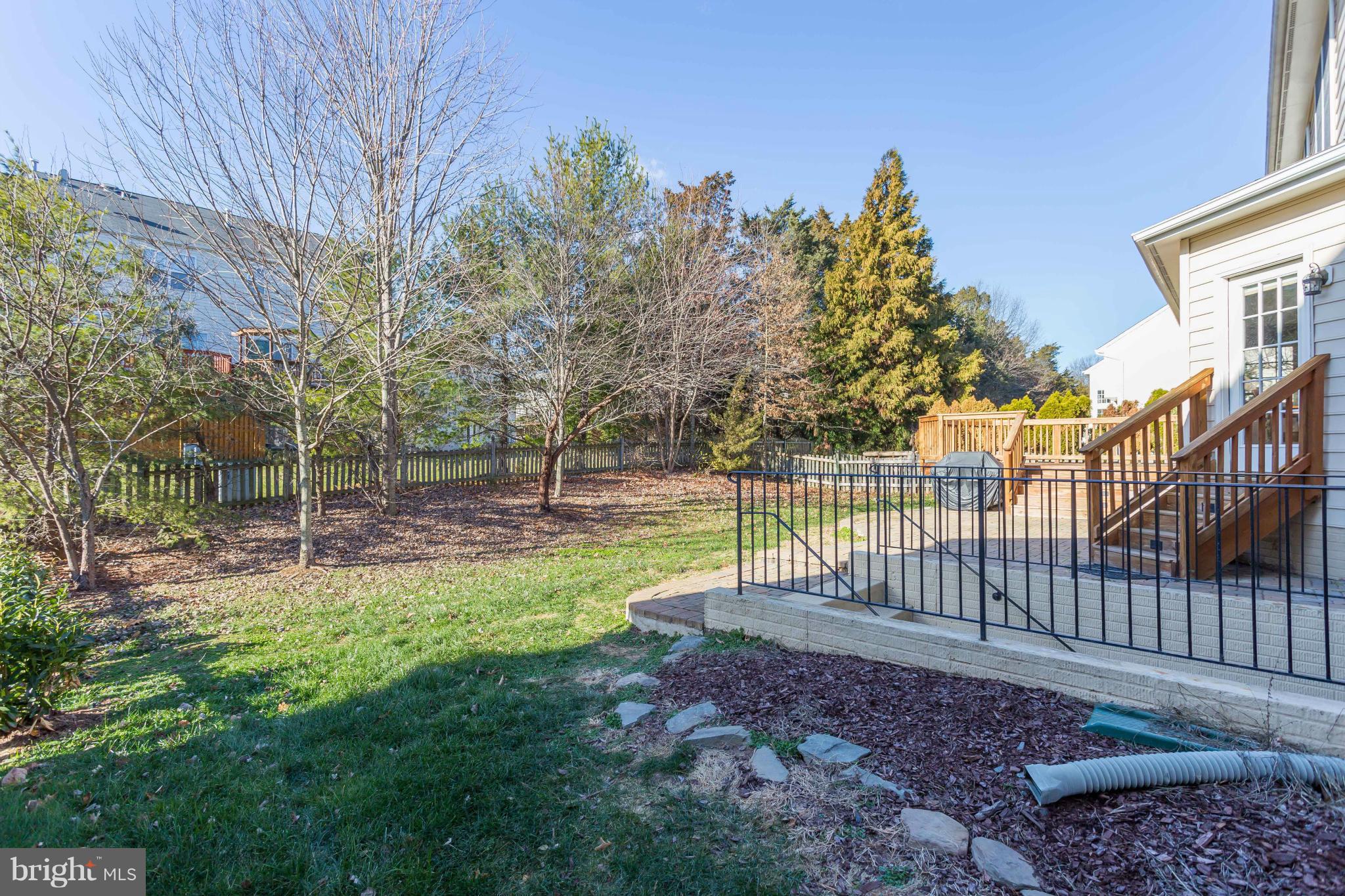 SOUTH RIDING - Residential