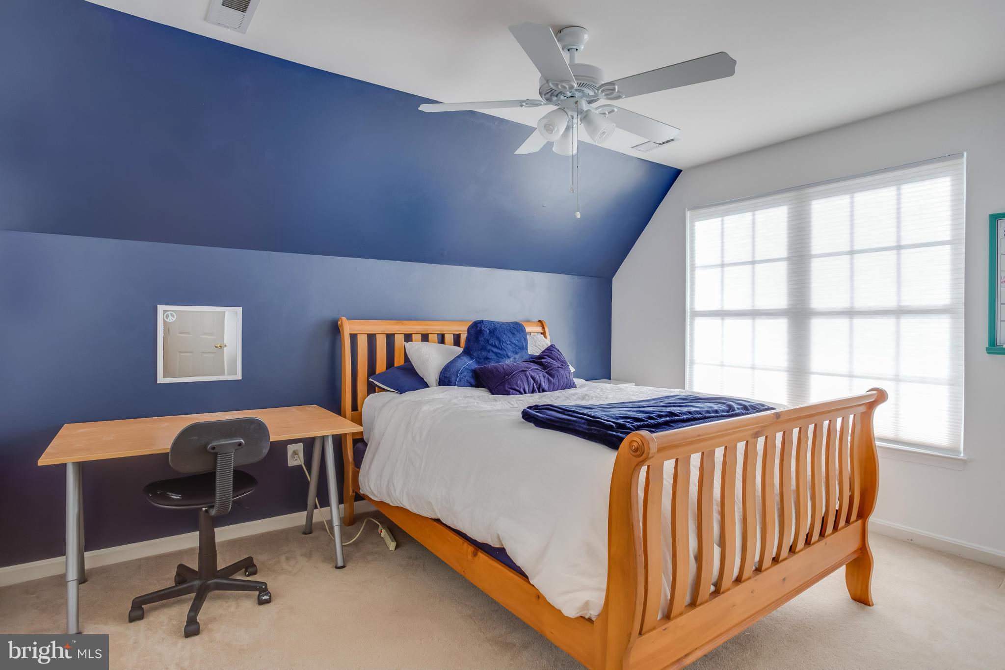 SOUTH RIDING - Residential
