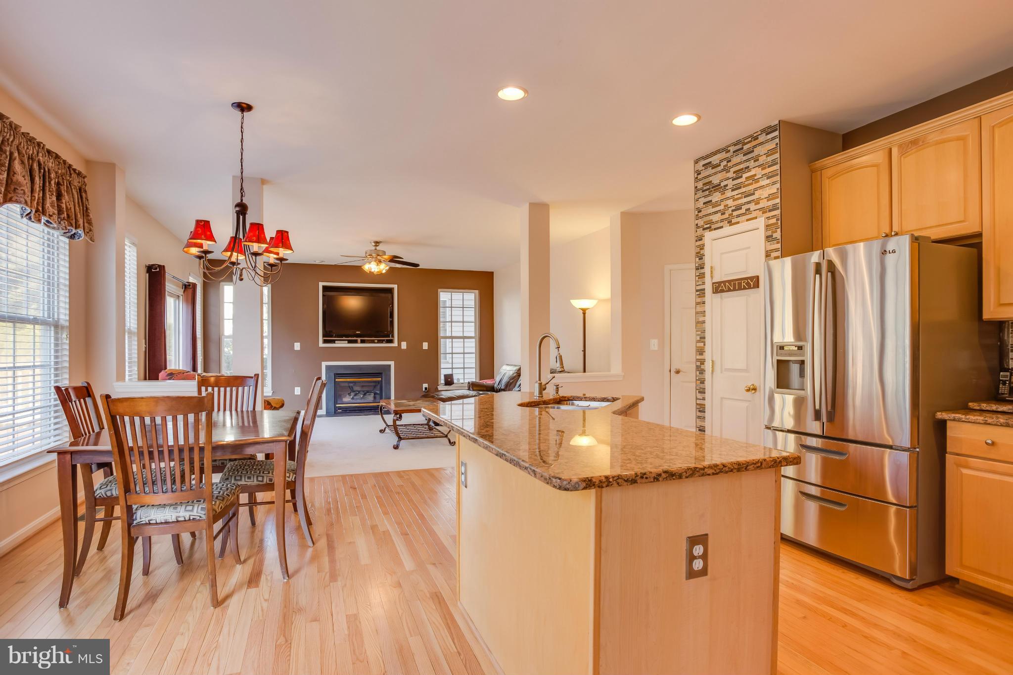 SOUTH RIDING - Residential