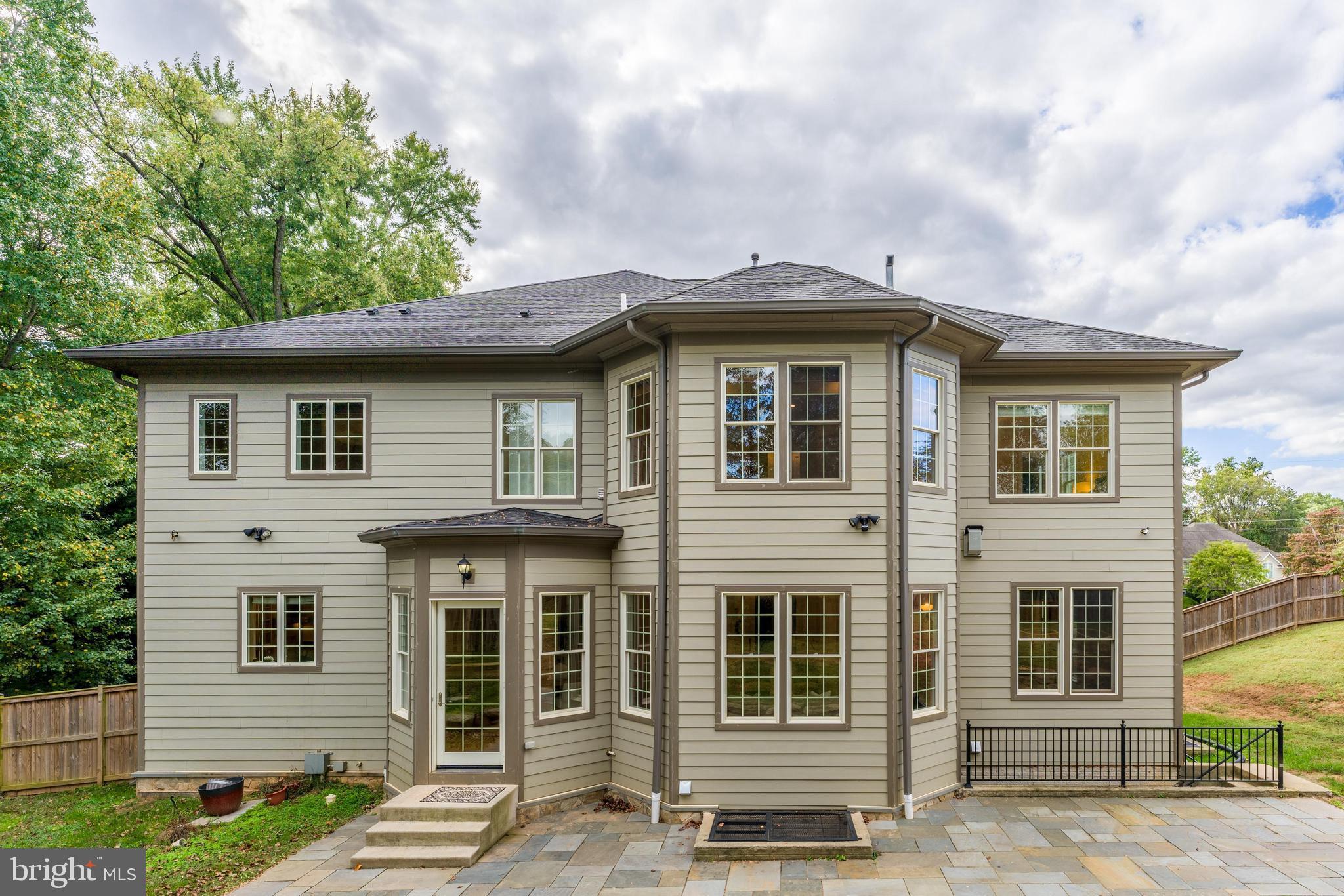 OLIVER ESTATES - Residential