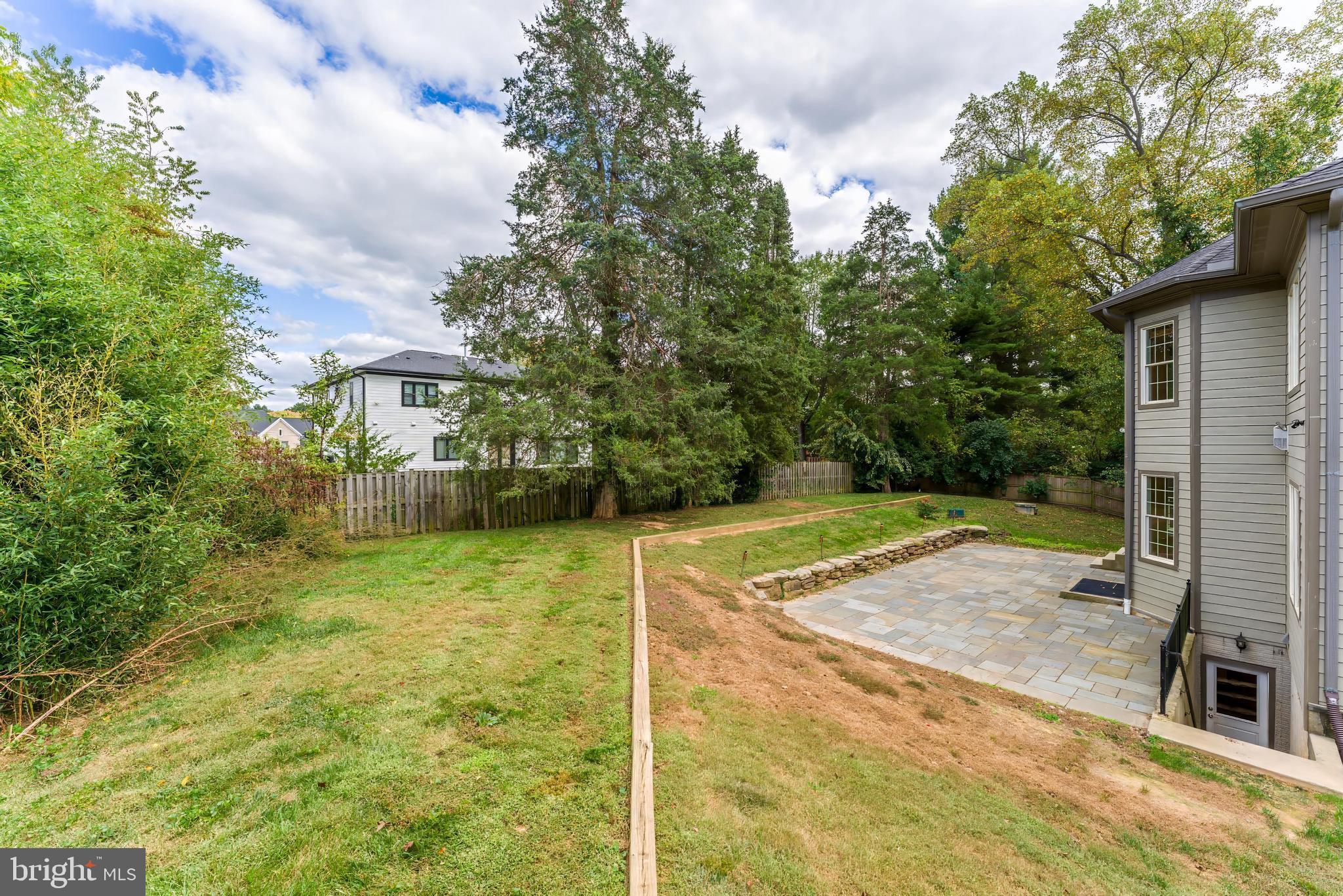 OLIVER ESTATES - Residential