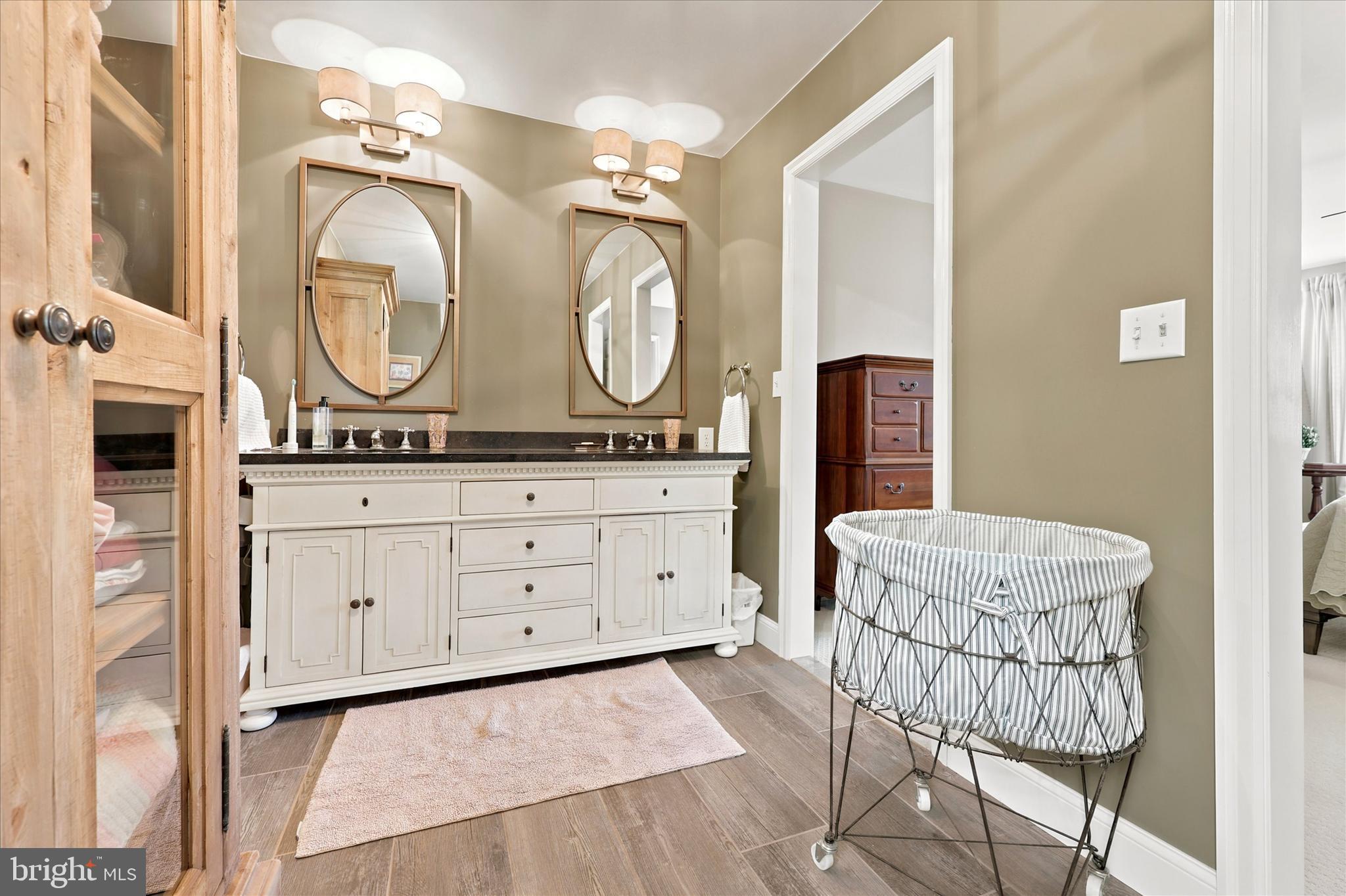 WOODCREST - Residential