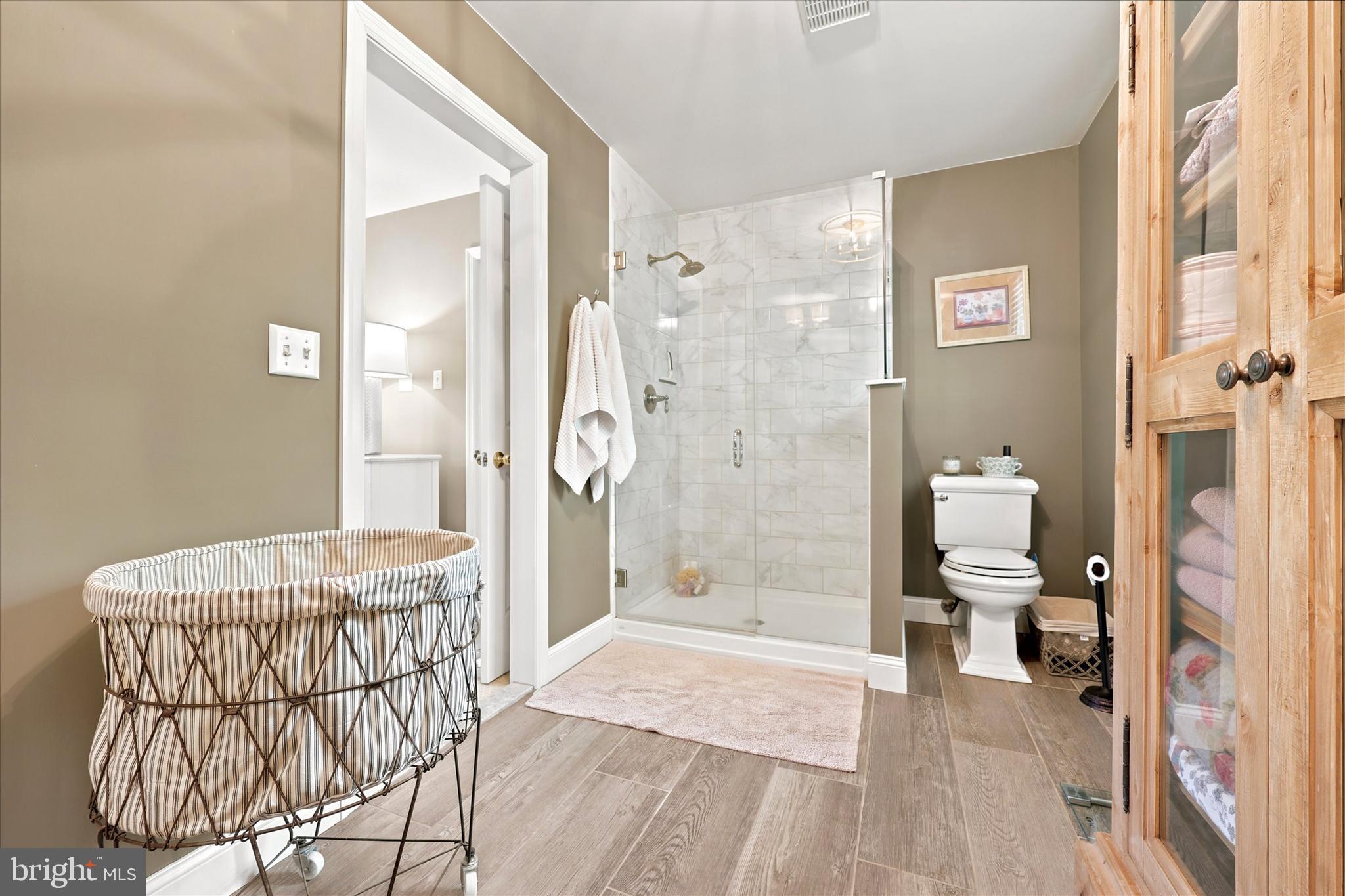 WOODCREST - Residential