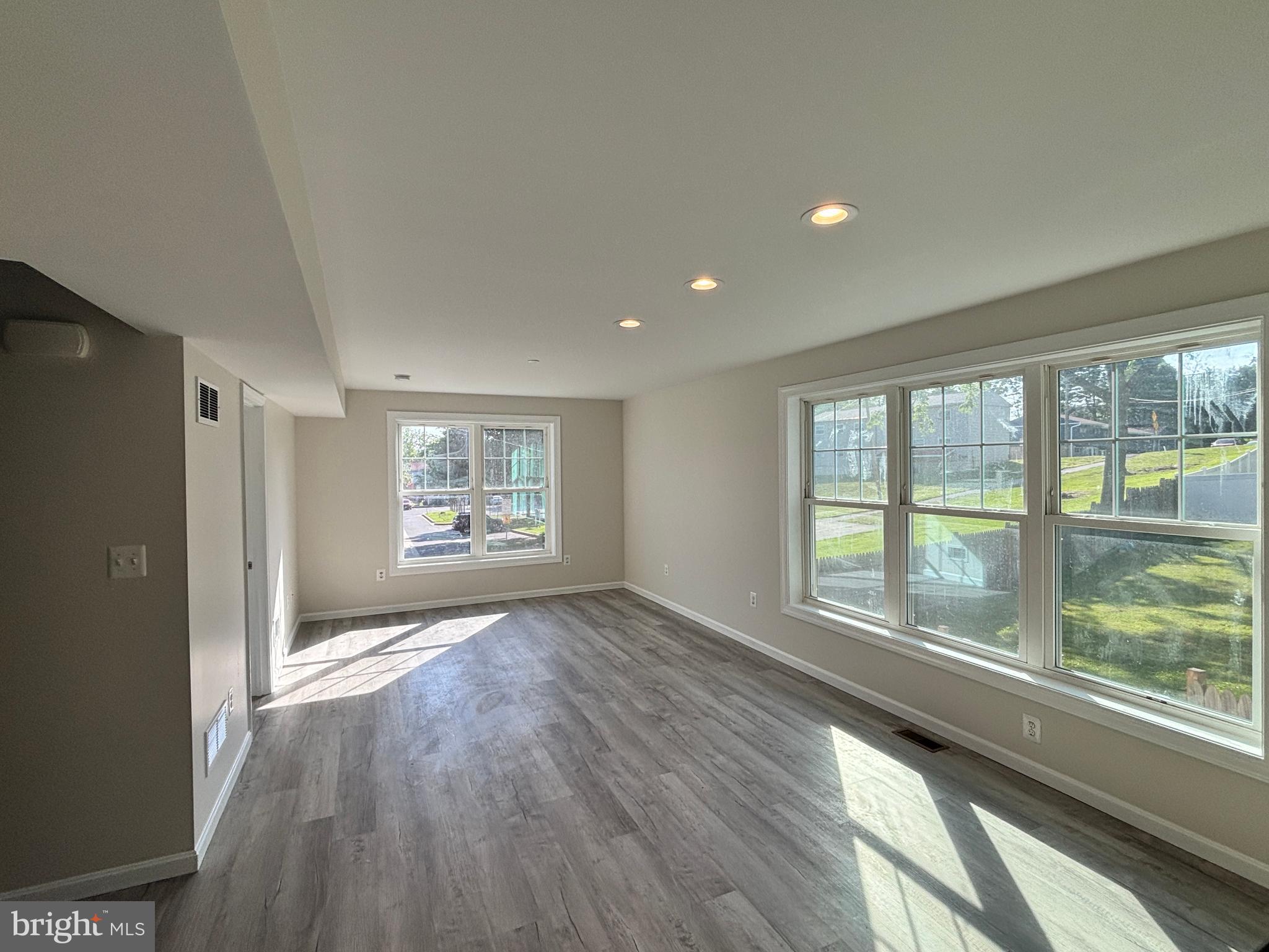 CARROLL COUNTY FARMETTES - Residential