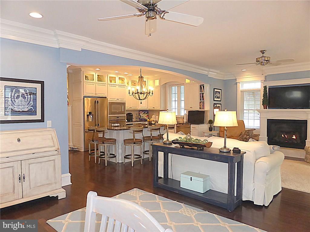 NORTH REHOBOTH - Residential