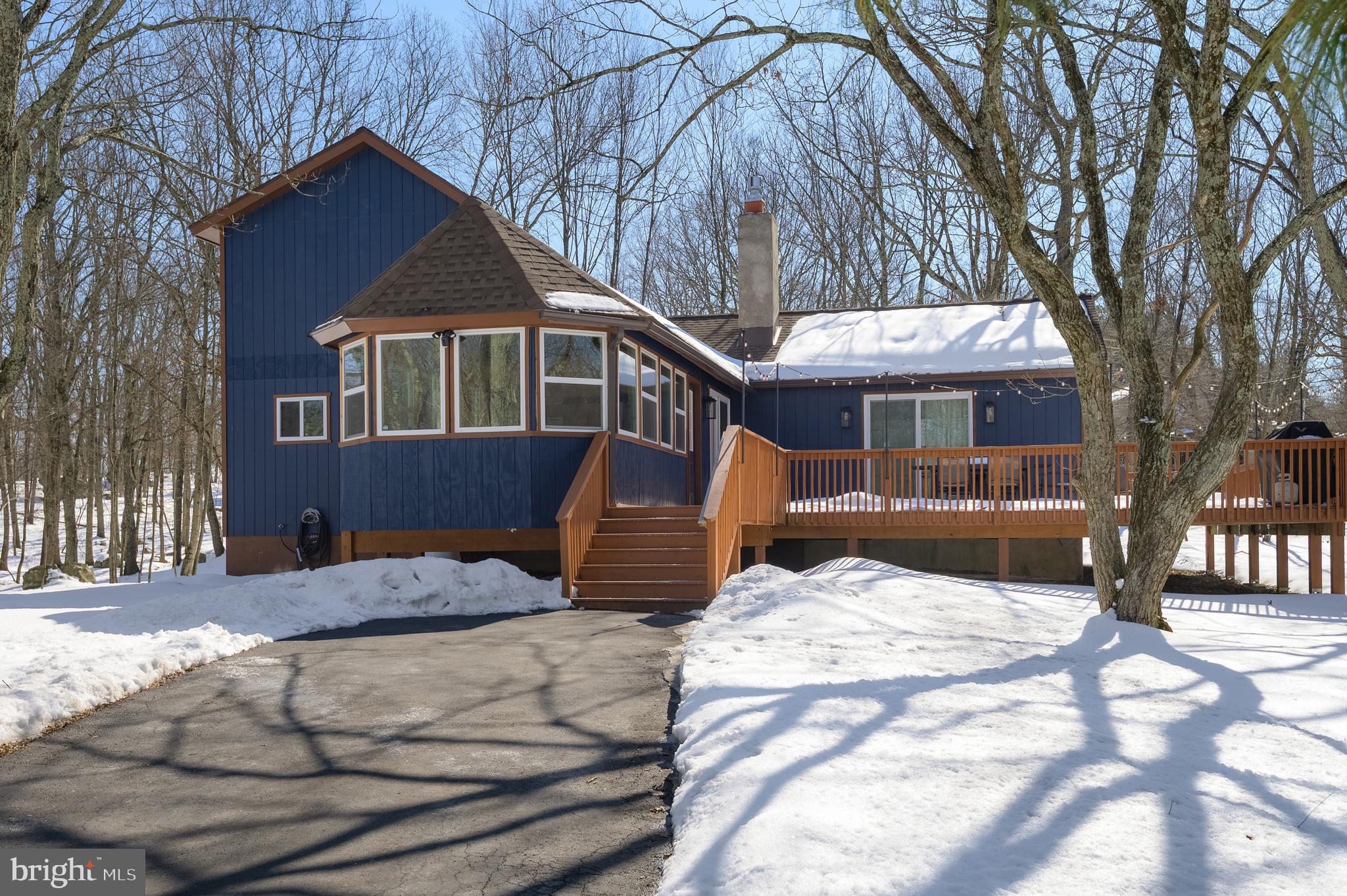 SAW CREEK ESTATES - Residential