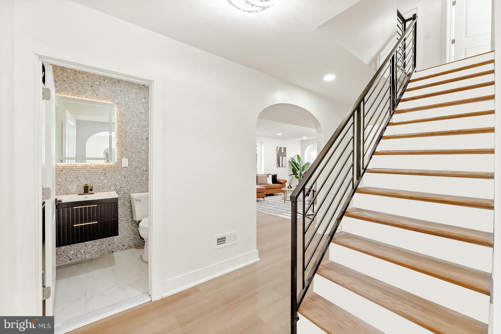 ELKINS PARK - Residential