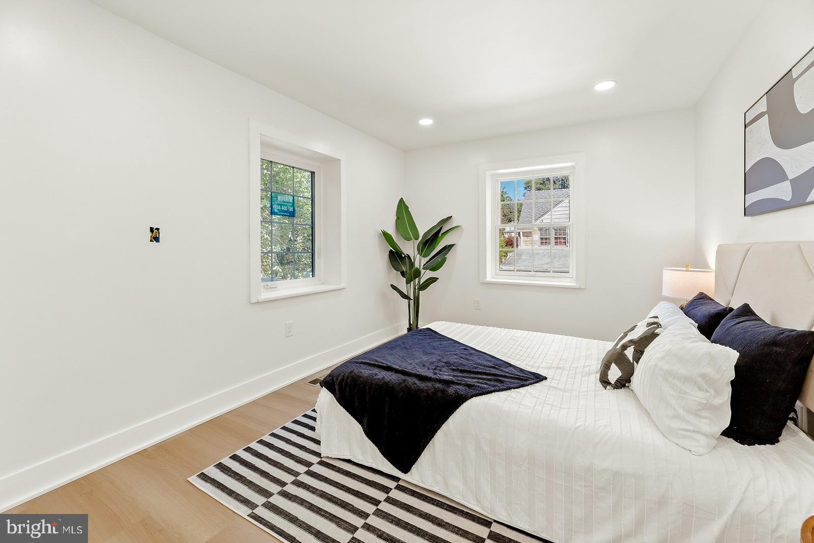 ELKINS PARK - Residential