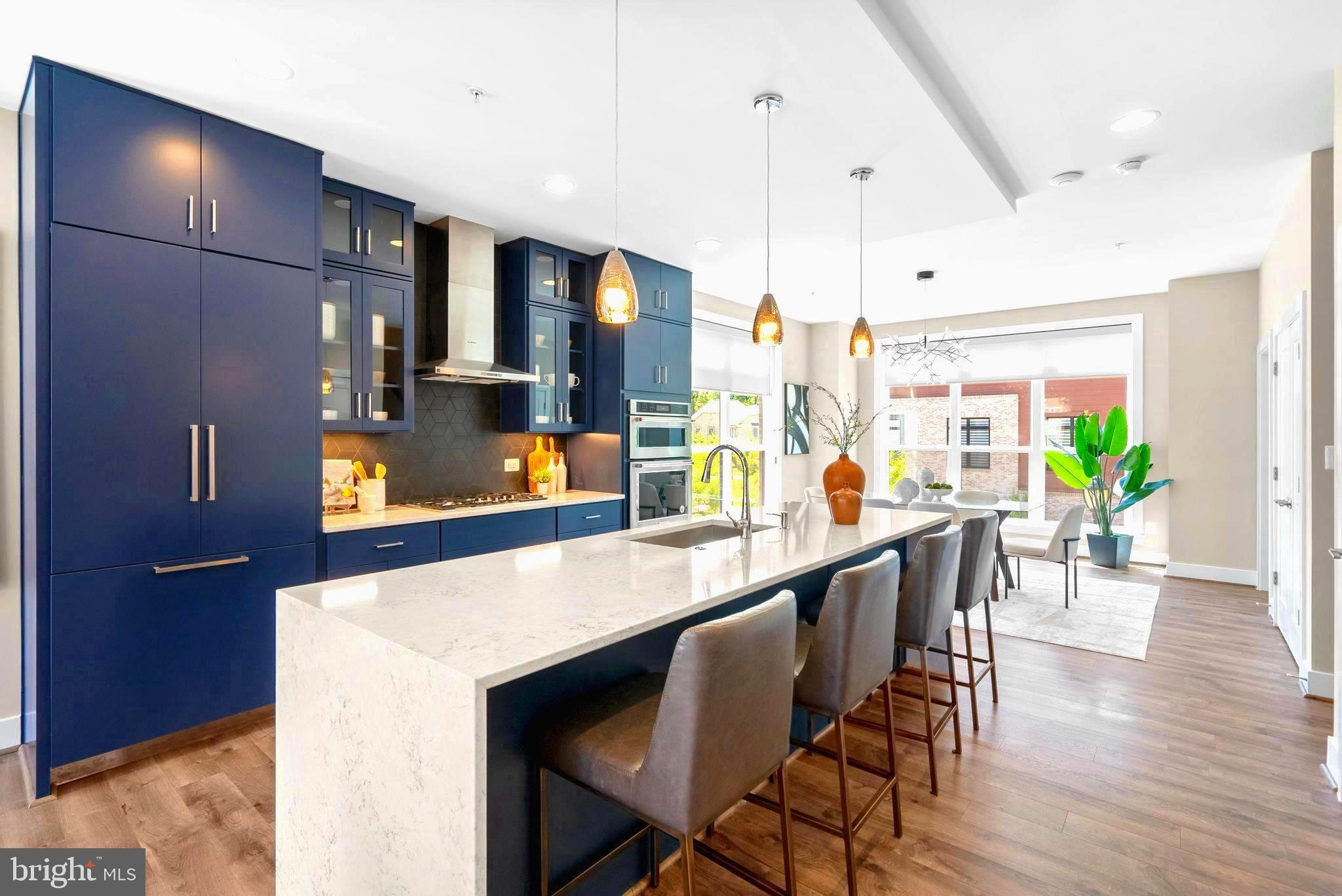 TOWER OAKS - Residential