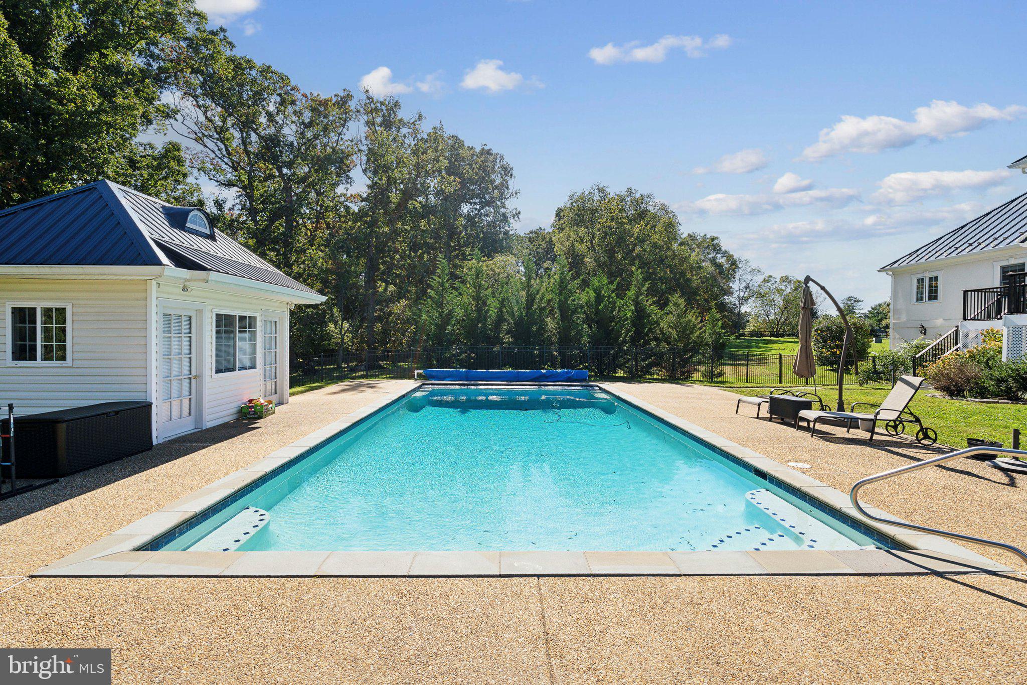 HARWOOD - Residential