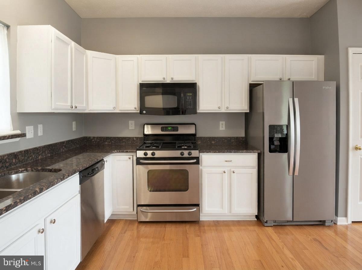PERRY HALL FARMS - Residential