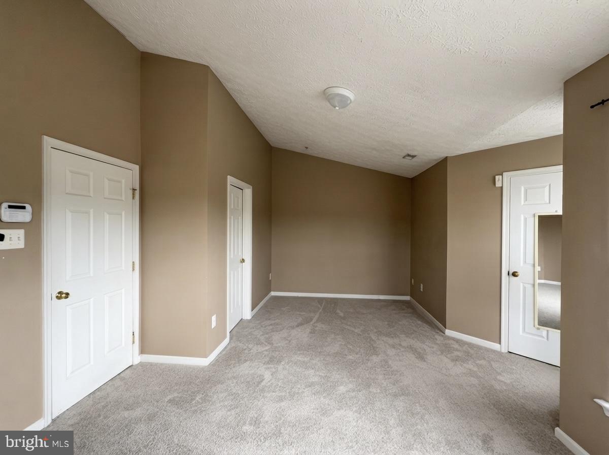 PERRY HALL FARMS - Residential