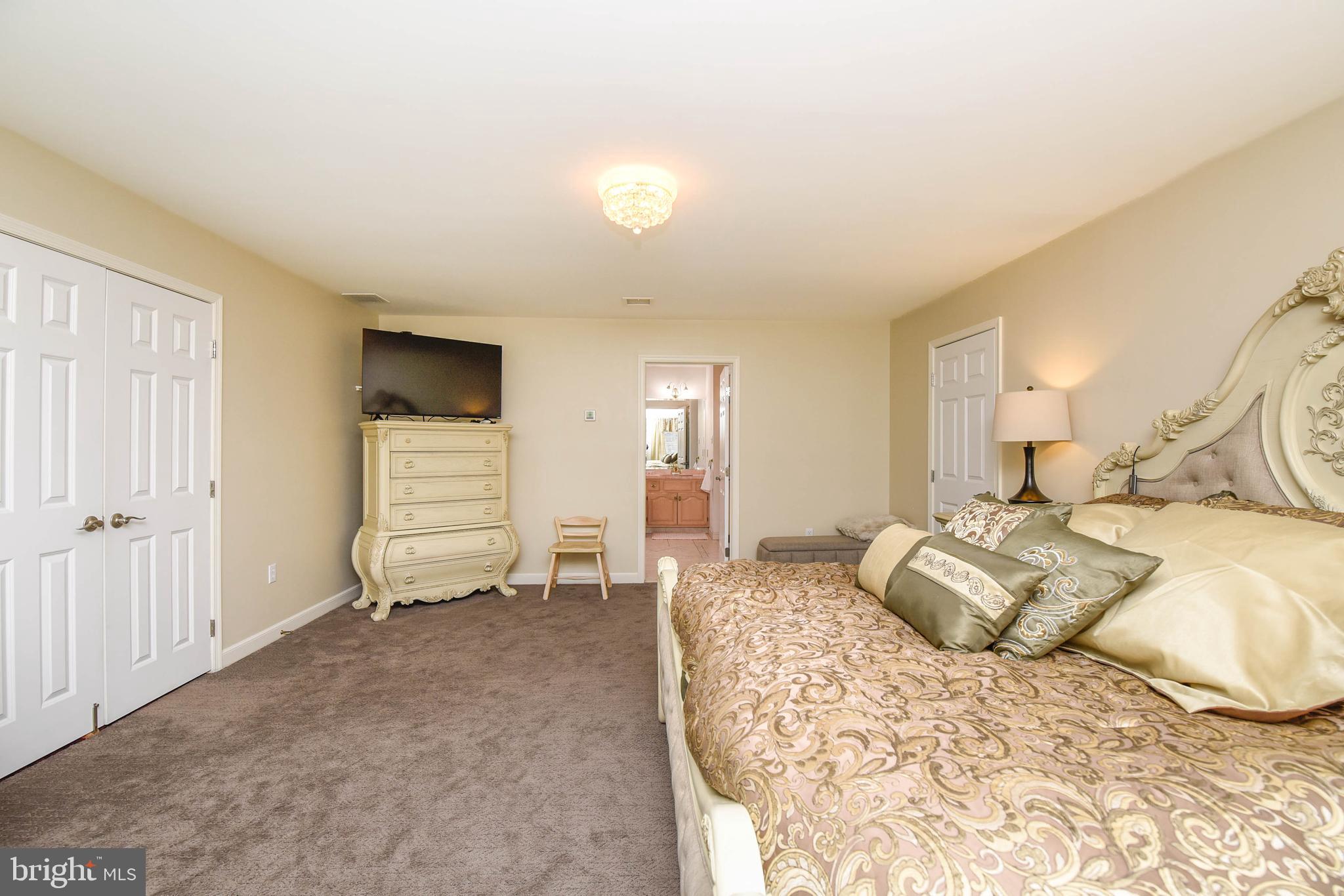 HAZLETON - Residential