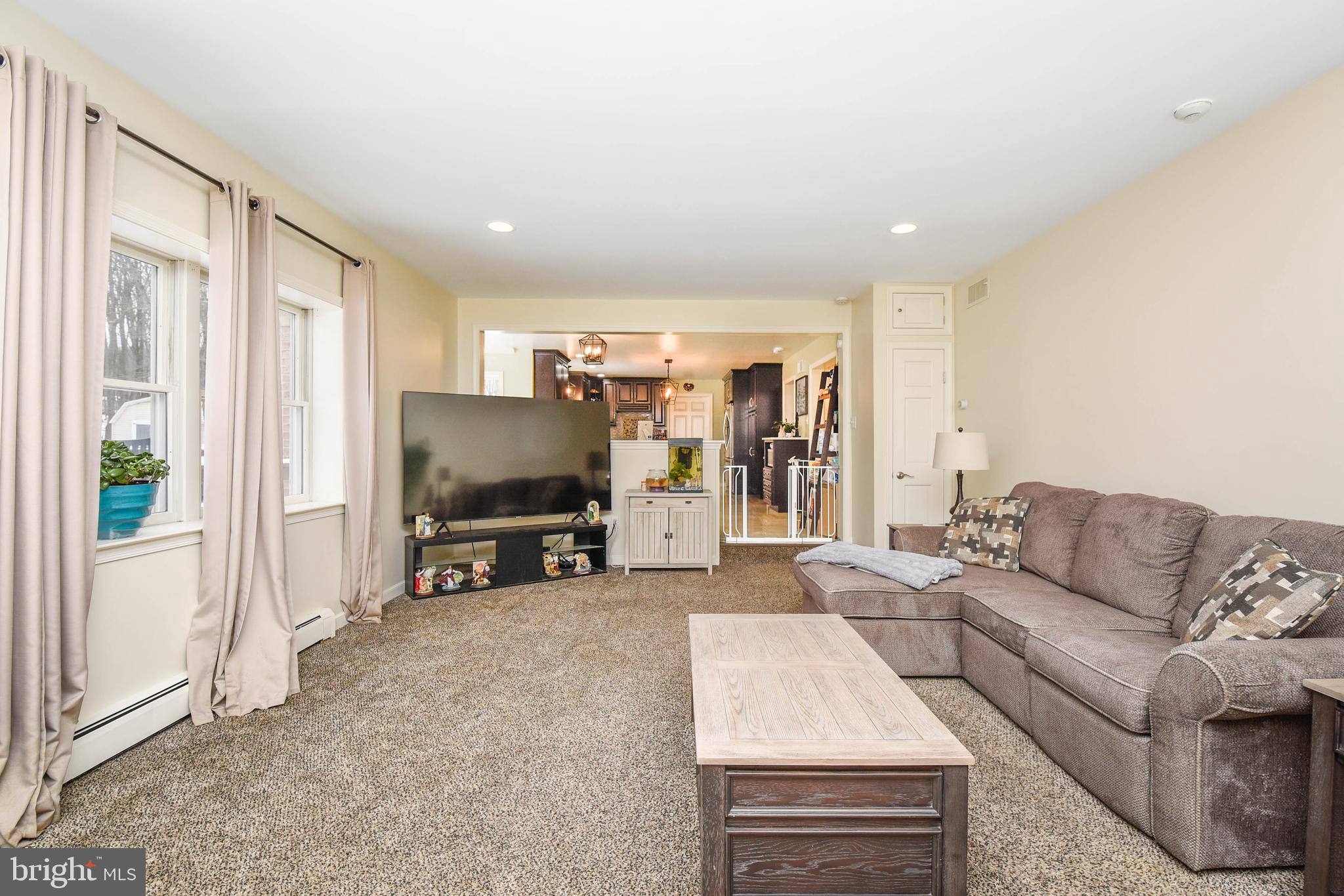 HAZLETON - Residential