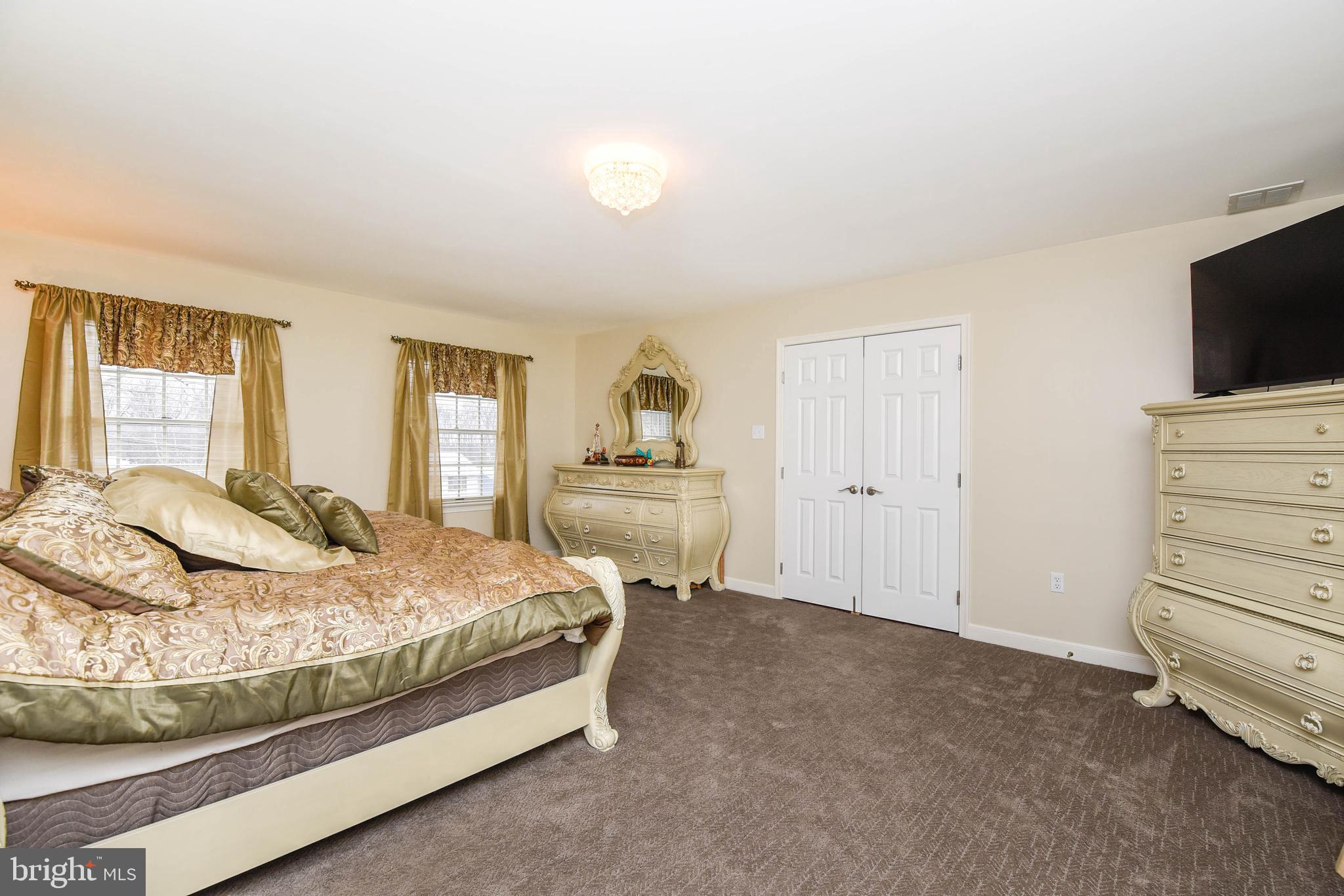 HAZLETON - Residential