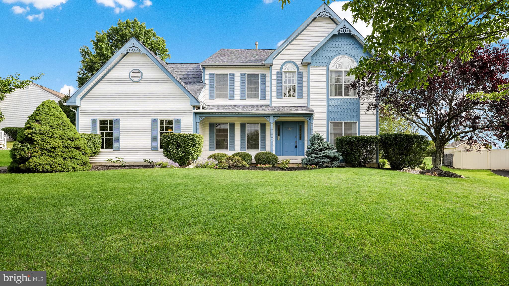 JAMISON HUNT - Residential