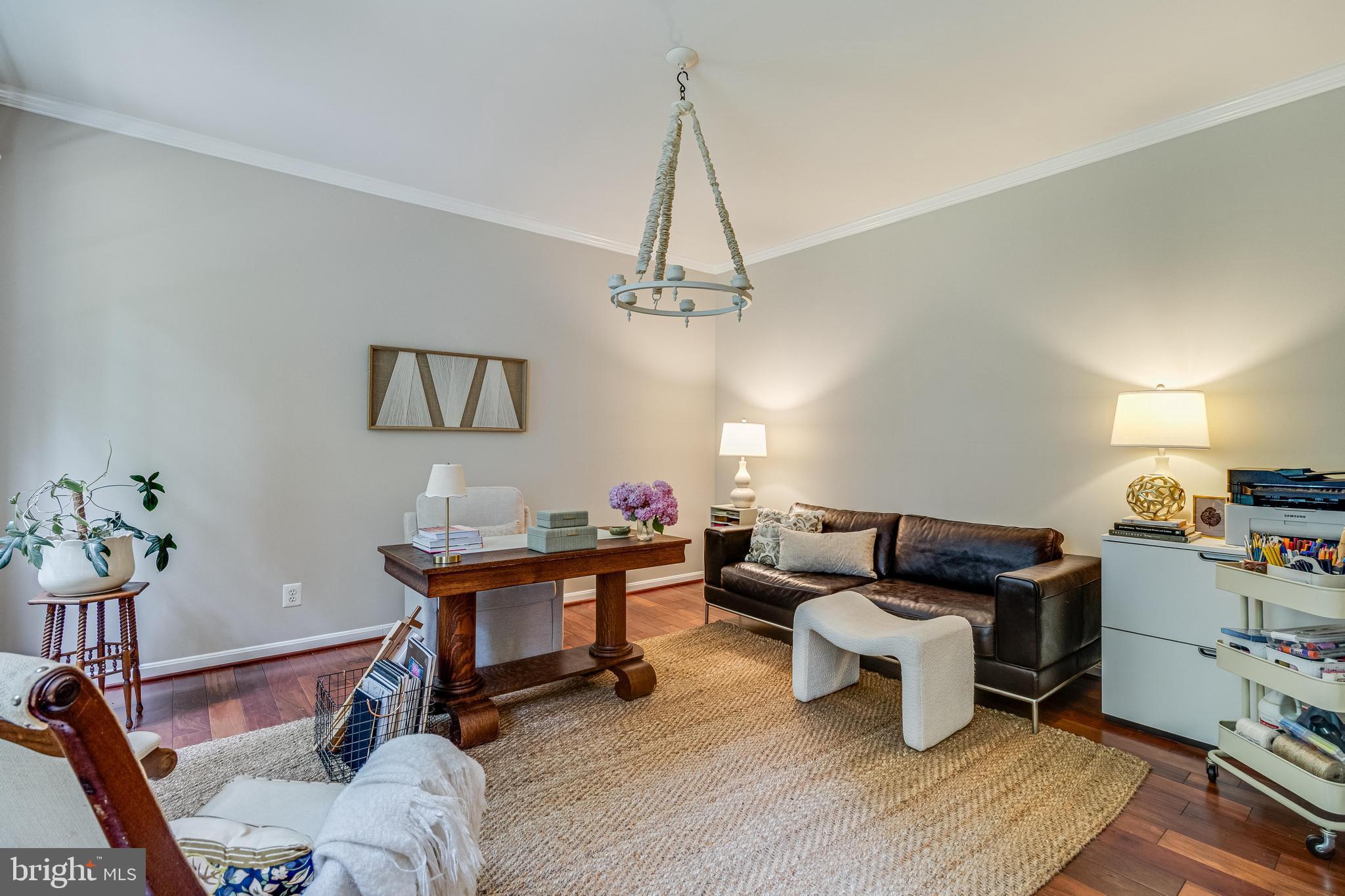 CASTLETON - Residential