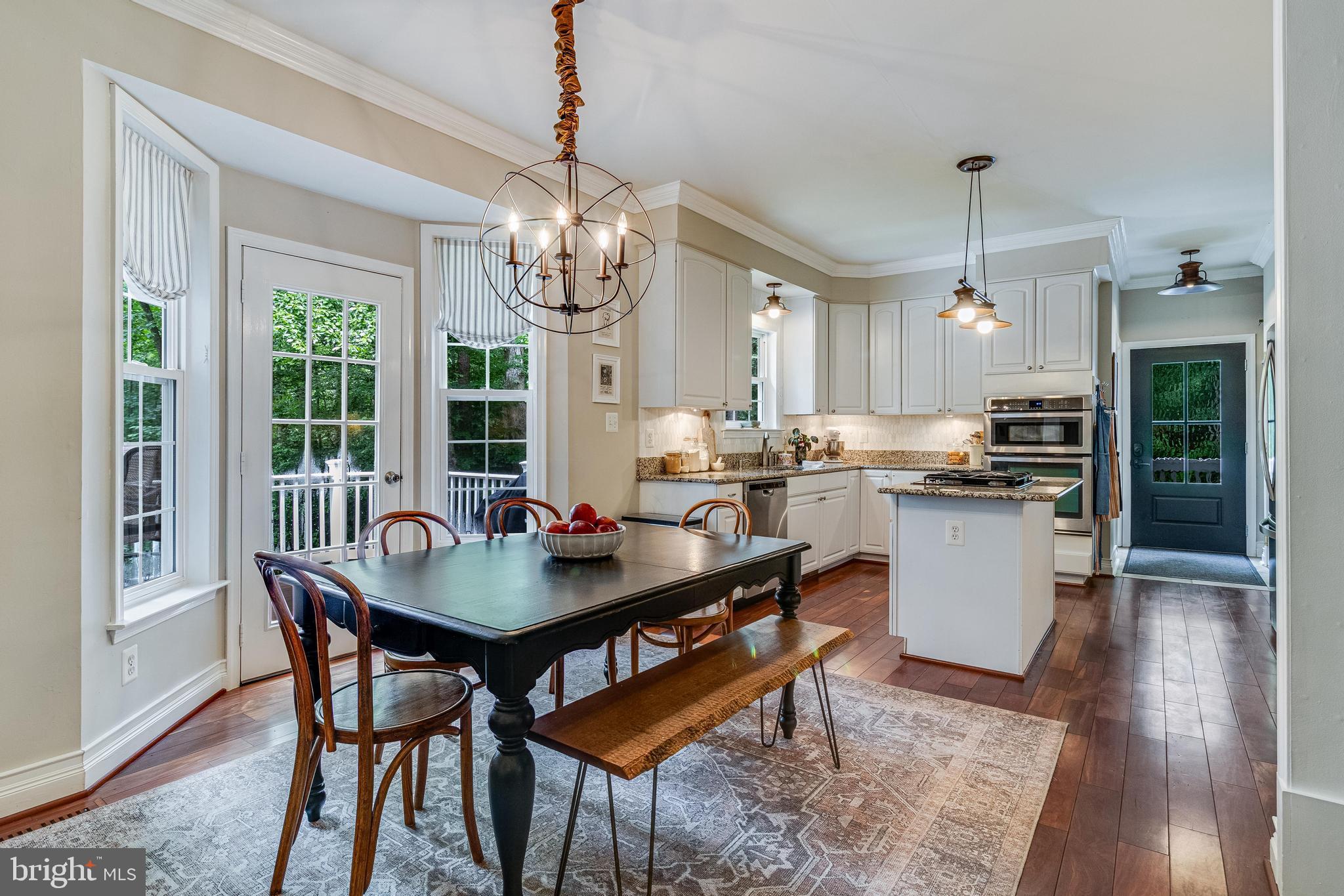 CASTLETON - Residential
