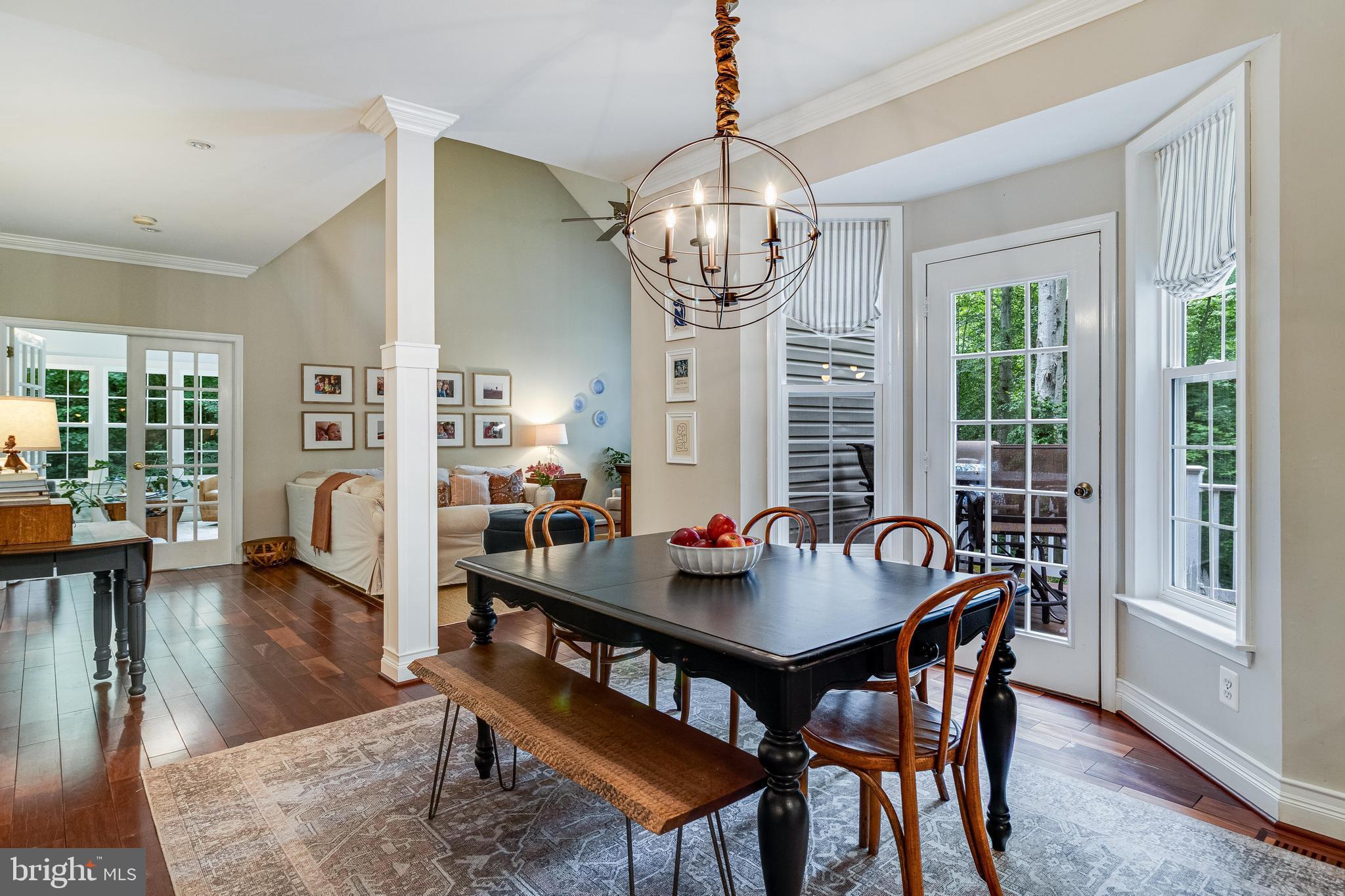 CASTLETON - Residential