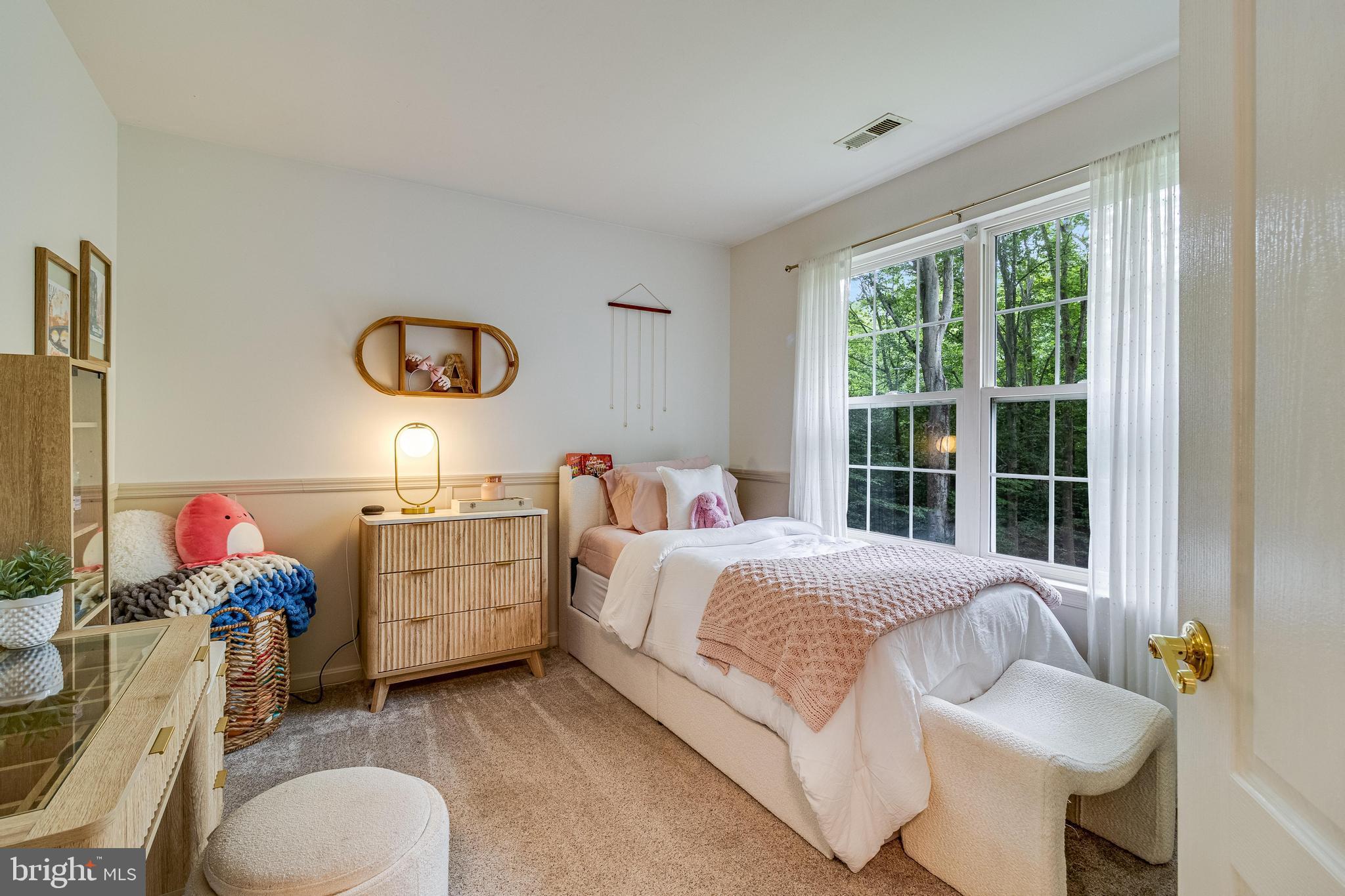 CASTLETON - Residential