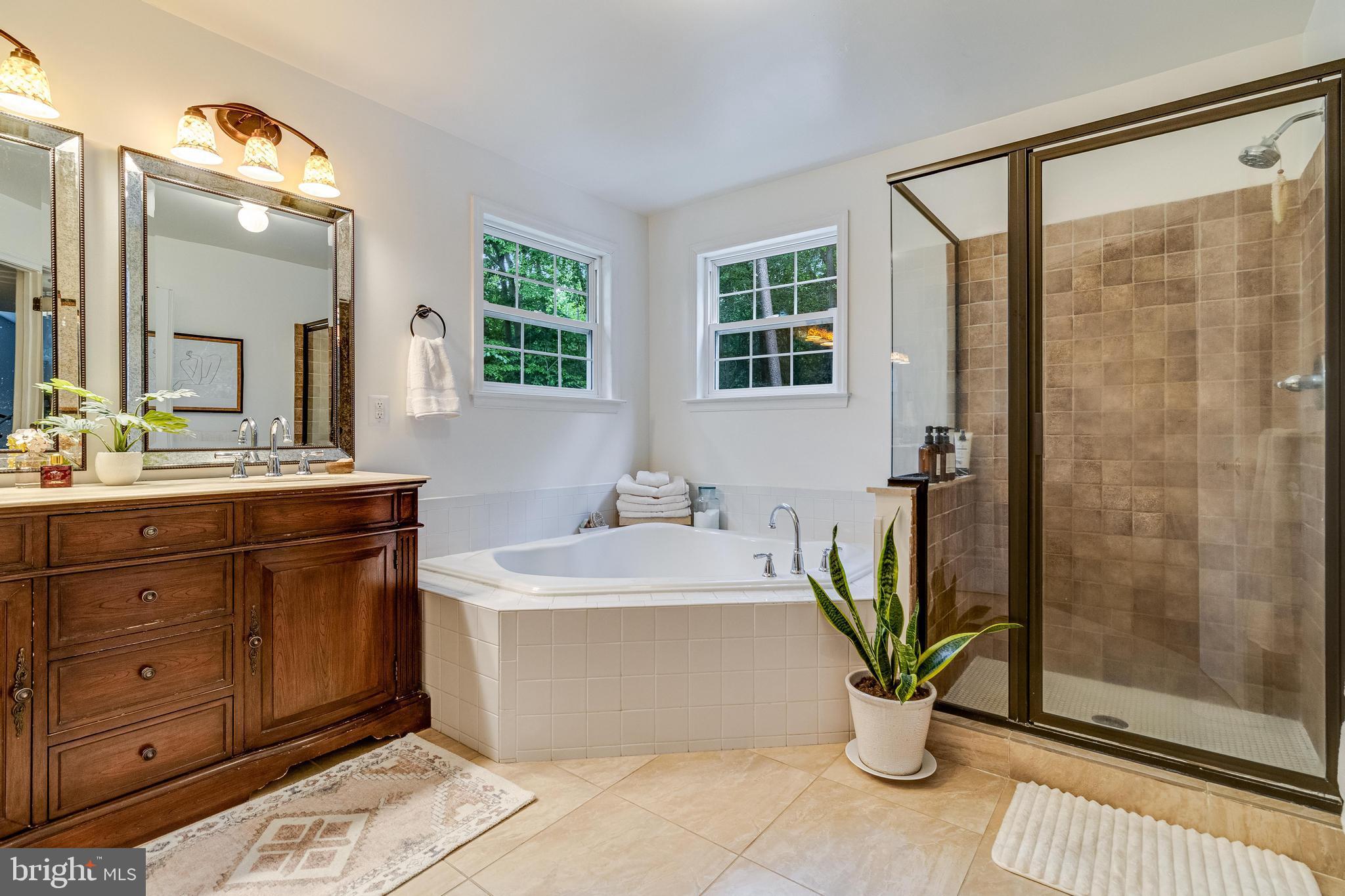 CASTLETON - Residential