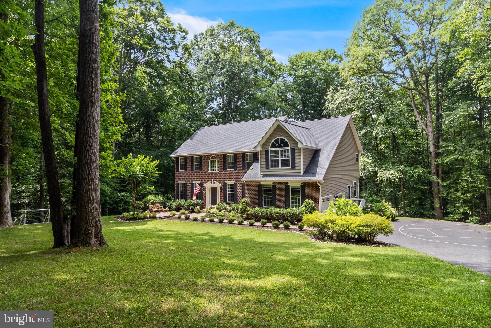 CASTLETON - Residential