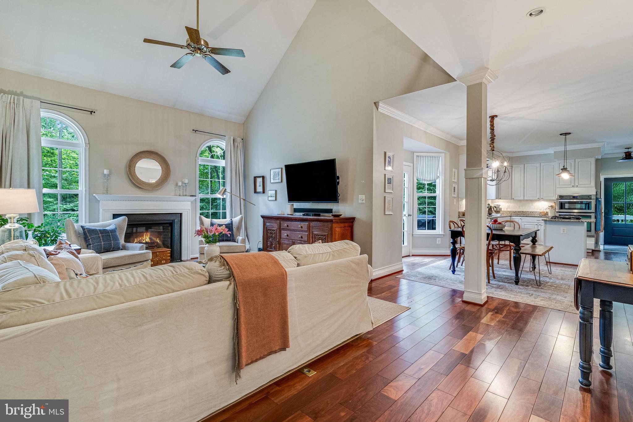 CASTLETON - Residential