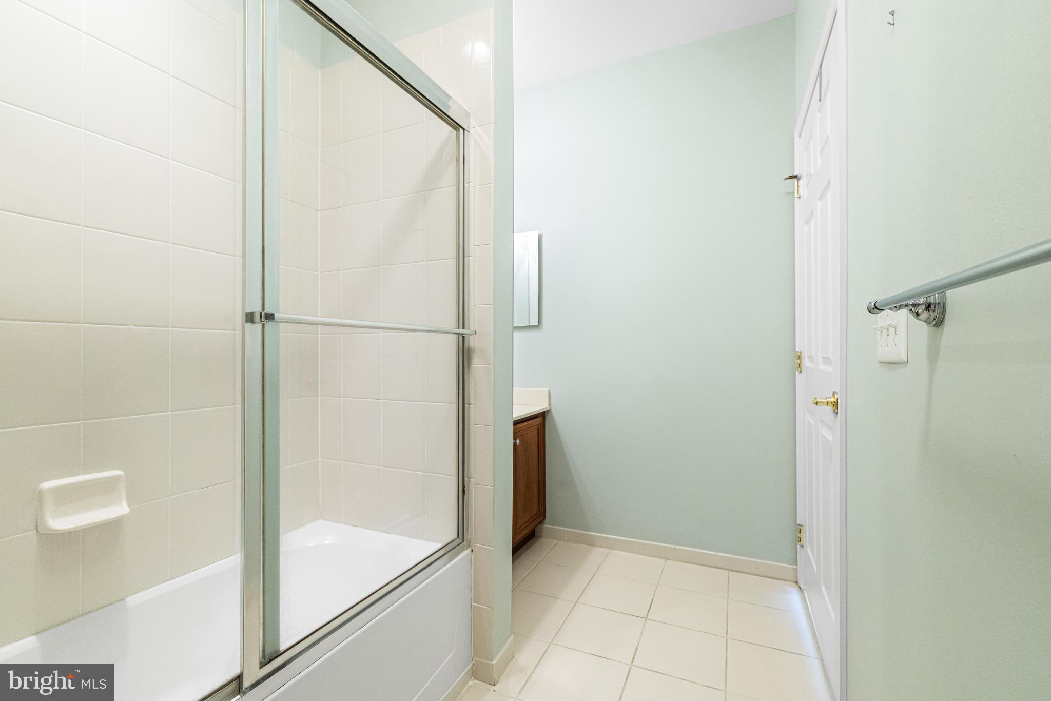 THE GRANDE AT RIVERVIEW - Residential