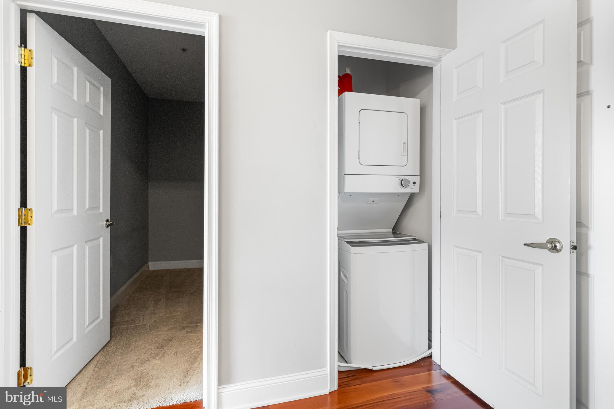 THE GRANDE AT RIVERVIEW - Residential
