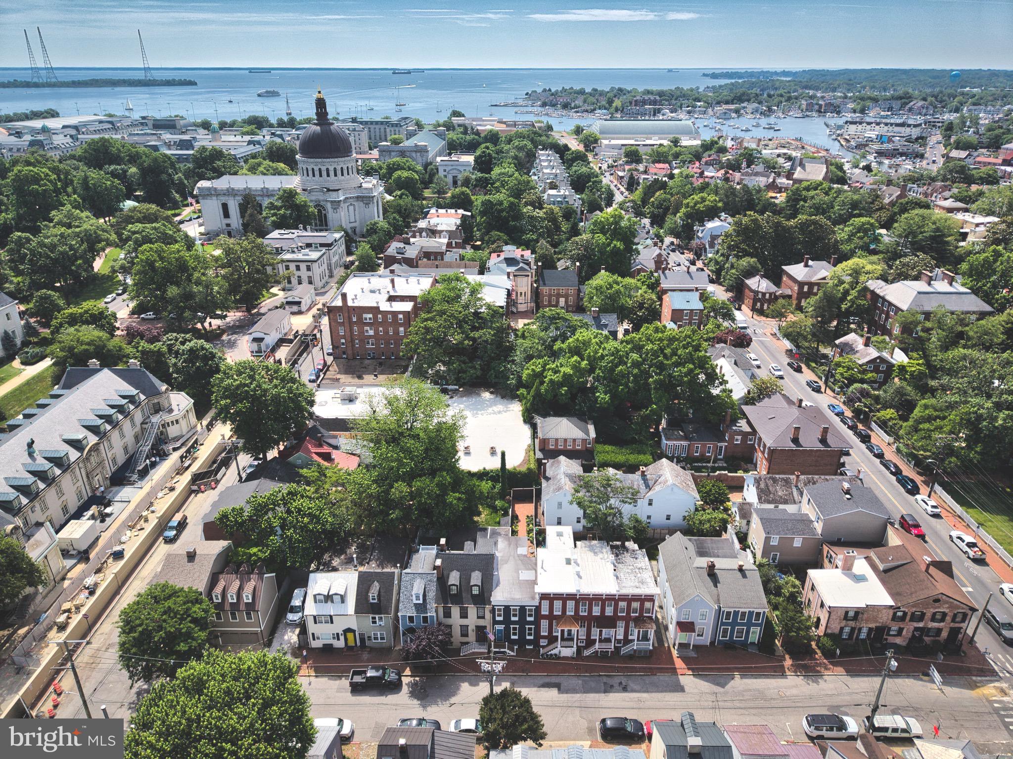 HISTORIC DISTRICT - Residential