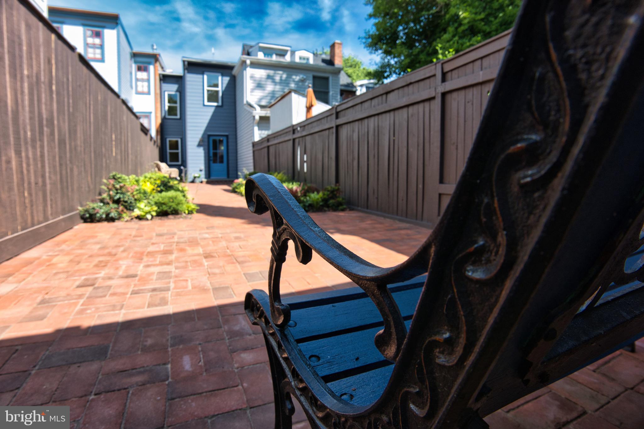 HISTORIC DISTRICT - Residential