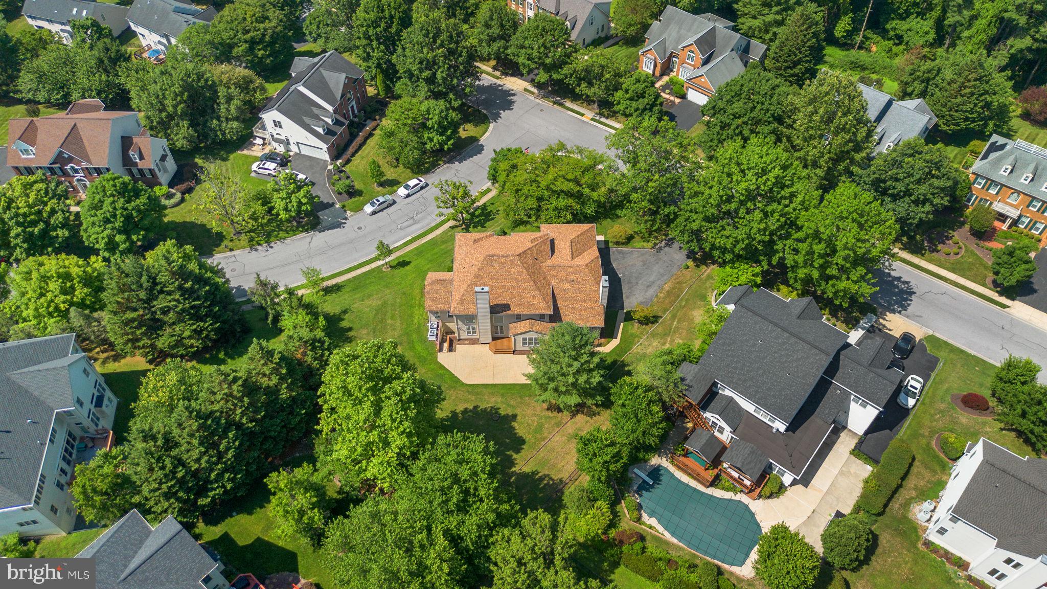 GOVERNORS RUN - Residential