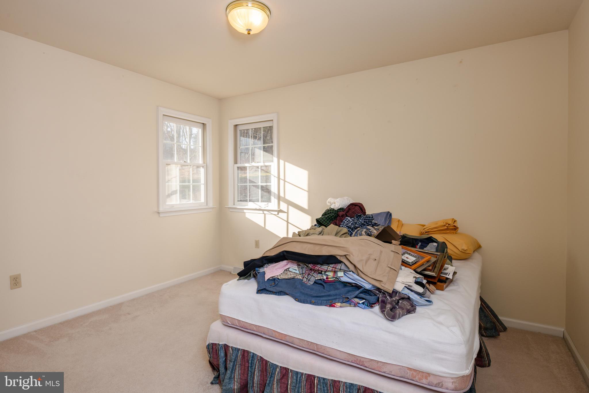 NORTHRIDGE - Residential