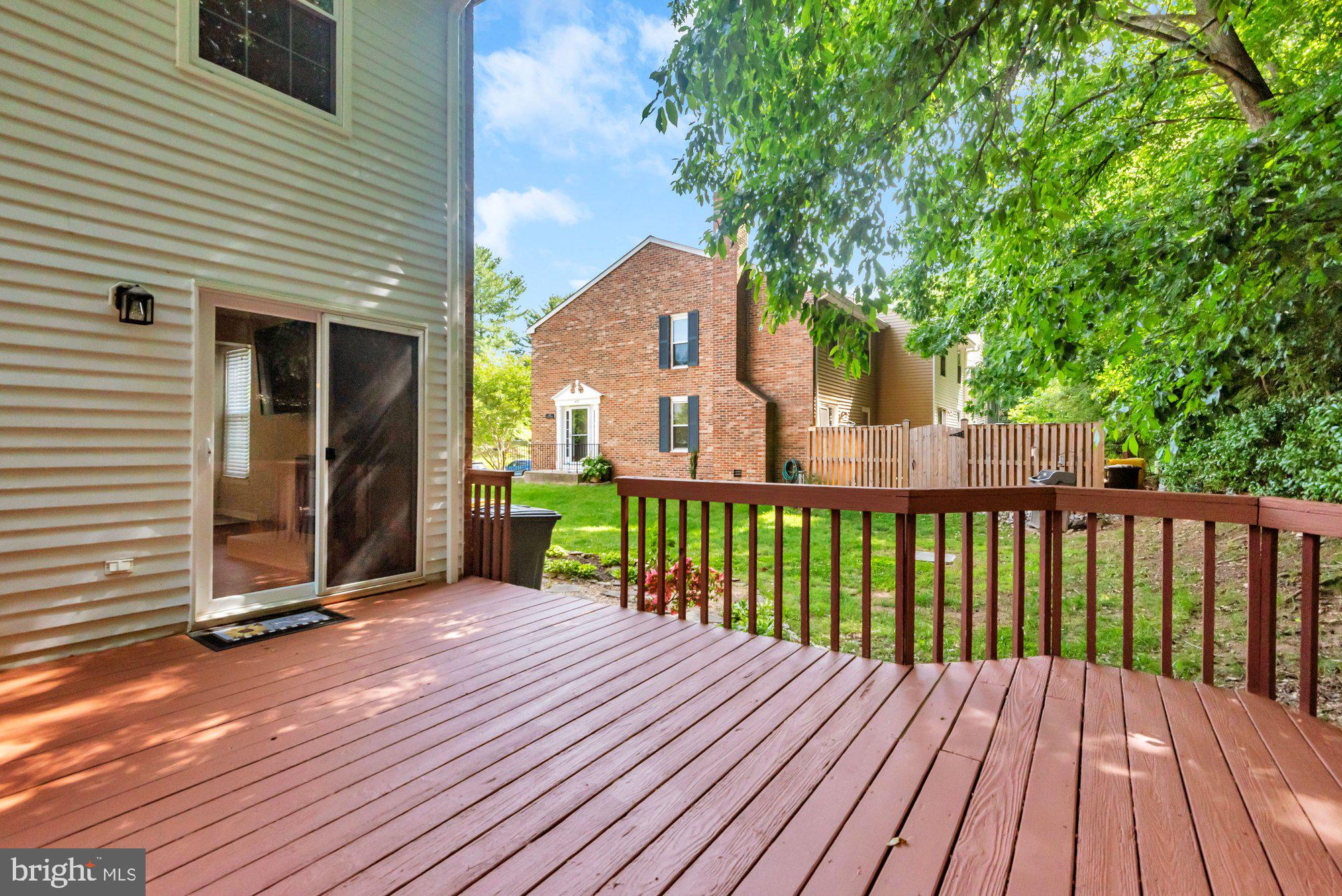 LAUREL VALLEY - Residential