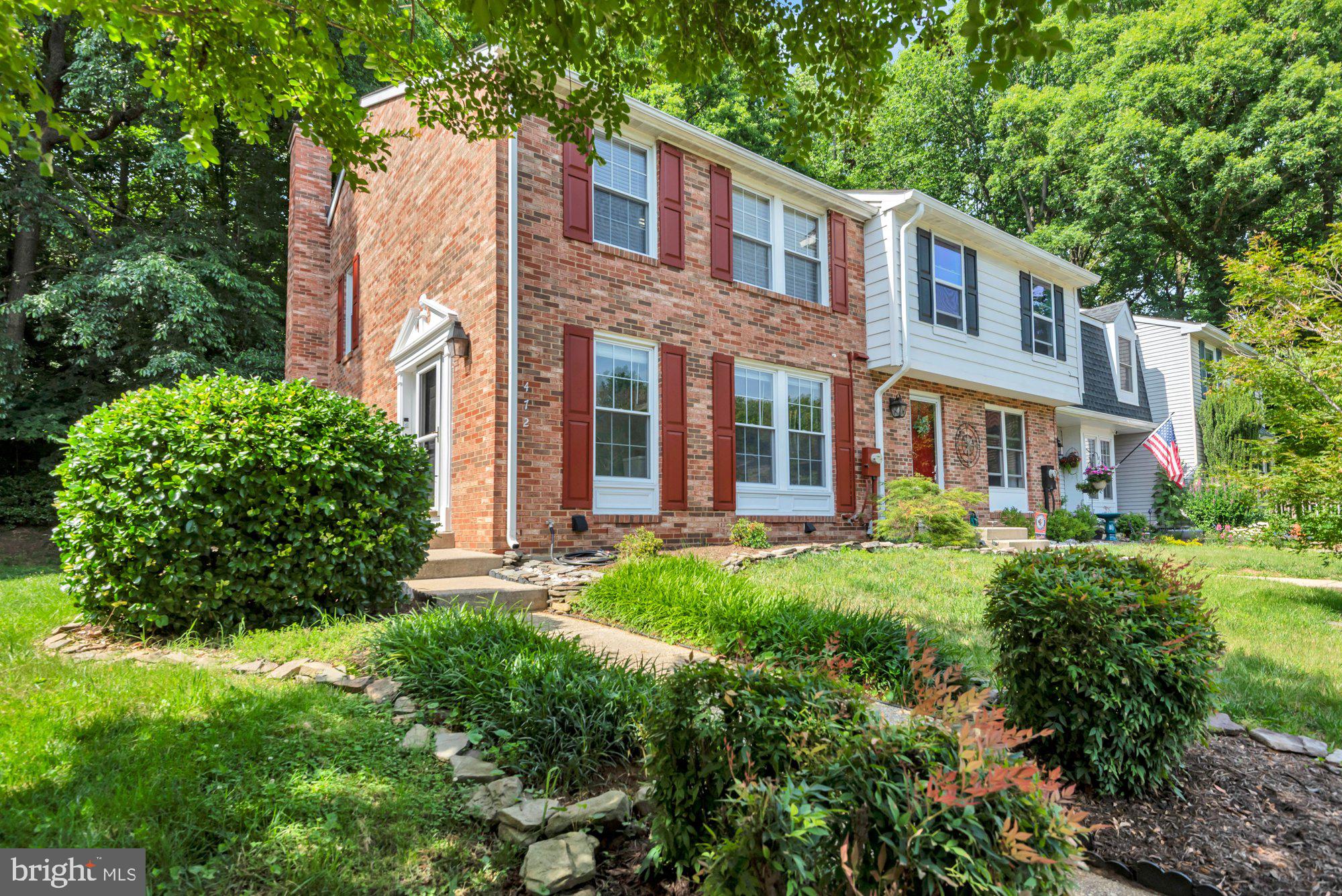 LAUREL VALLEY - Residential