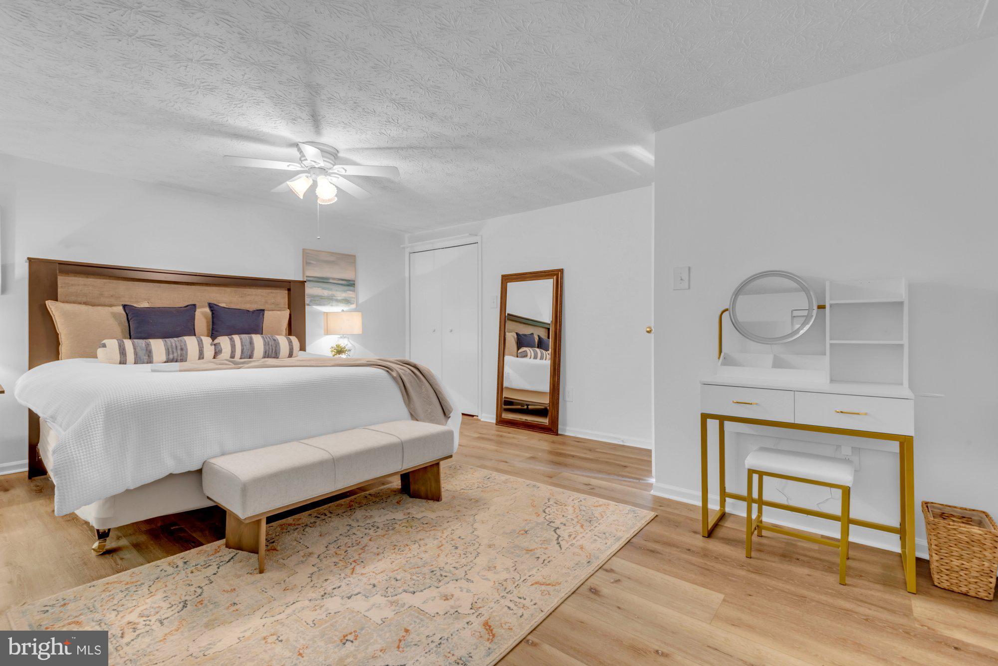 LAUREL VALLEY - Residential
