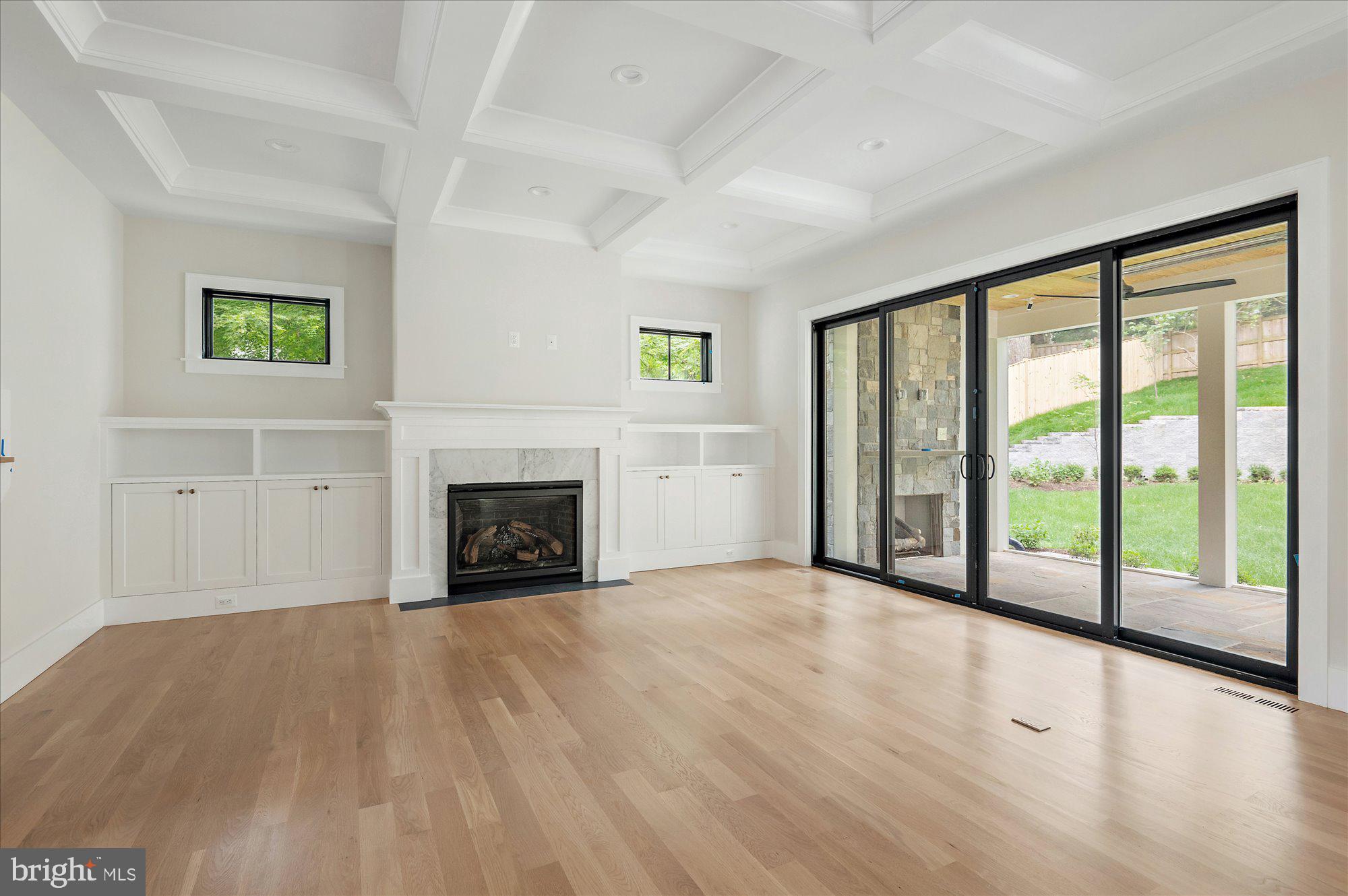 LYON PARK - Residential